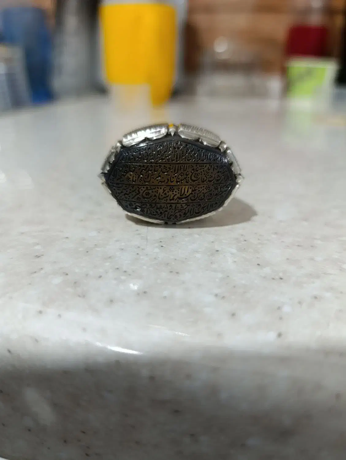 انگشتر خطی ،نگین یمنی|جواهرات|شیراز, شاهچراغ|دیوار