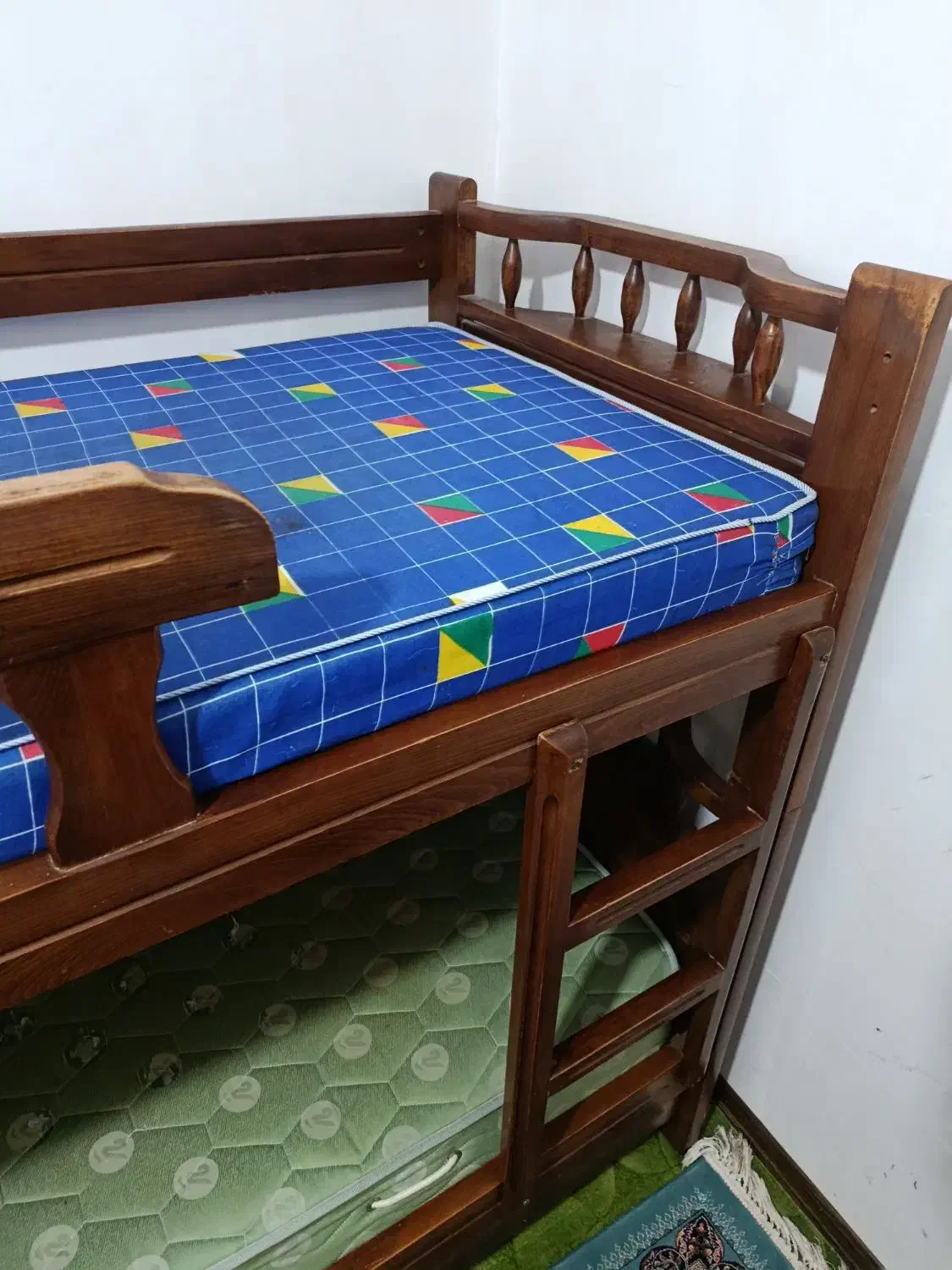 تخت خواب دوطبقه چوبی|تخت و سرویس خواب|بندرعباس, |دیوار