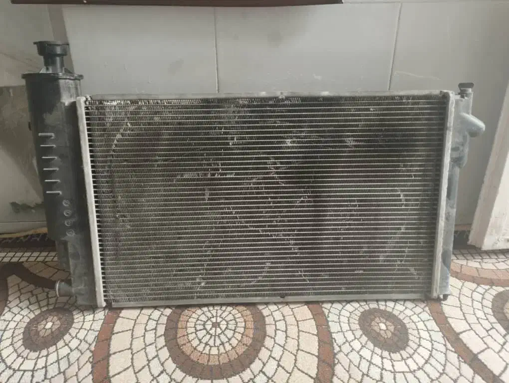 رادیاتور پژو و سمند|قطعات یدکی و لوازم جانبی|شیراز, راهنمایی|دیوار