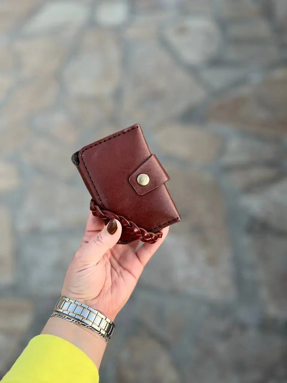 جاکارتی تمام چرم دستدوز|کیف، کفش، کمربند|میانه, |دیوار