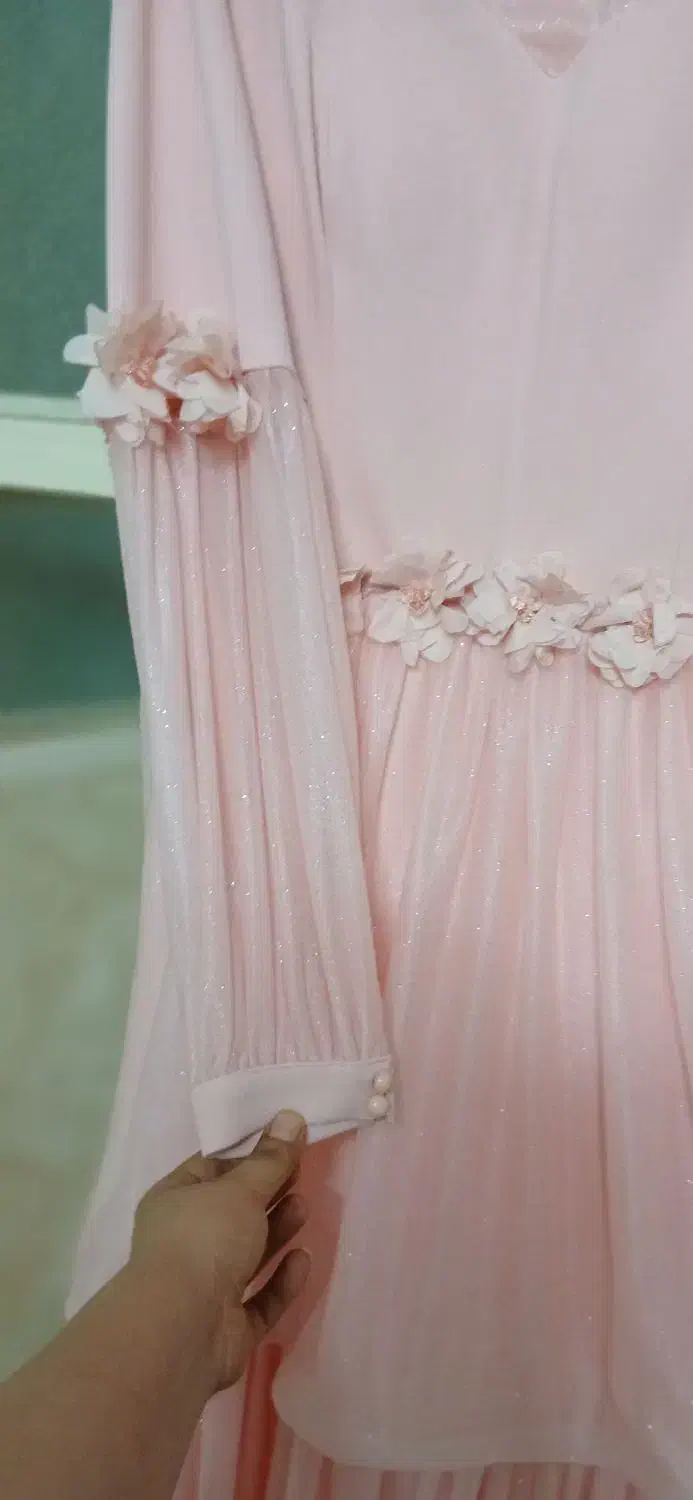 لباس مجلسی|لباس|یزد, |دیوار