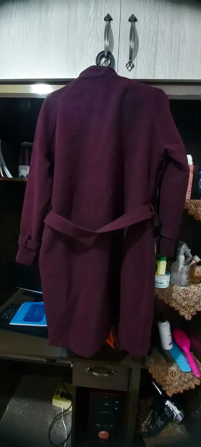 پالتو پاییزه|لباس|فولادشهر, مسکن مهر فولادشهر|دیوار