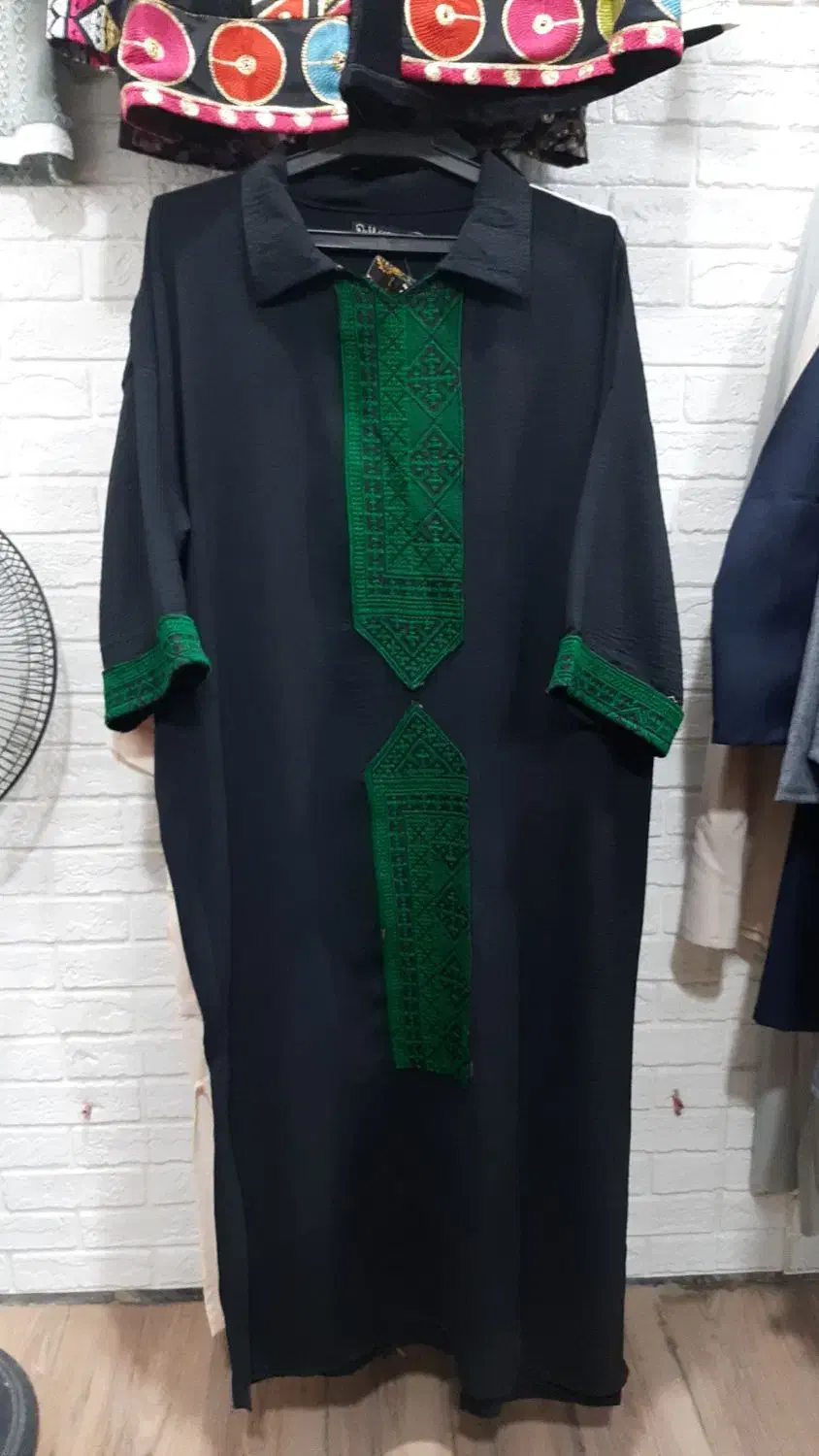 کفتان|لباس|هندیجان, |دیوار