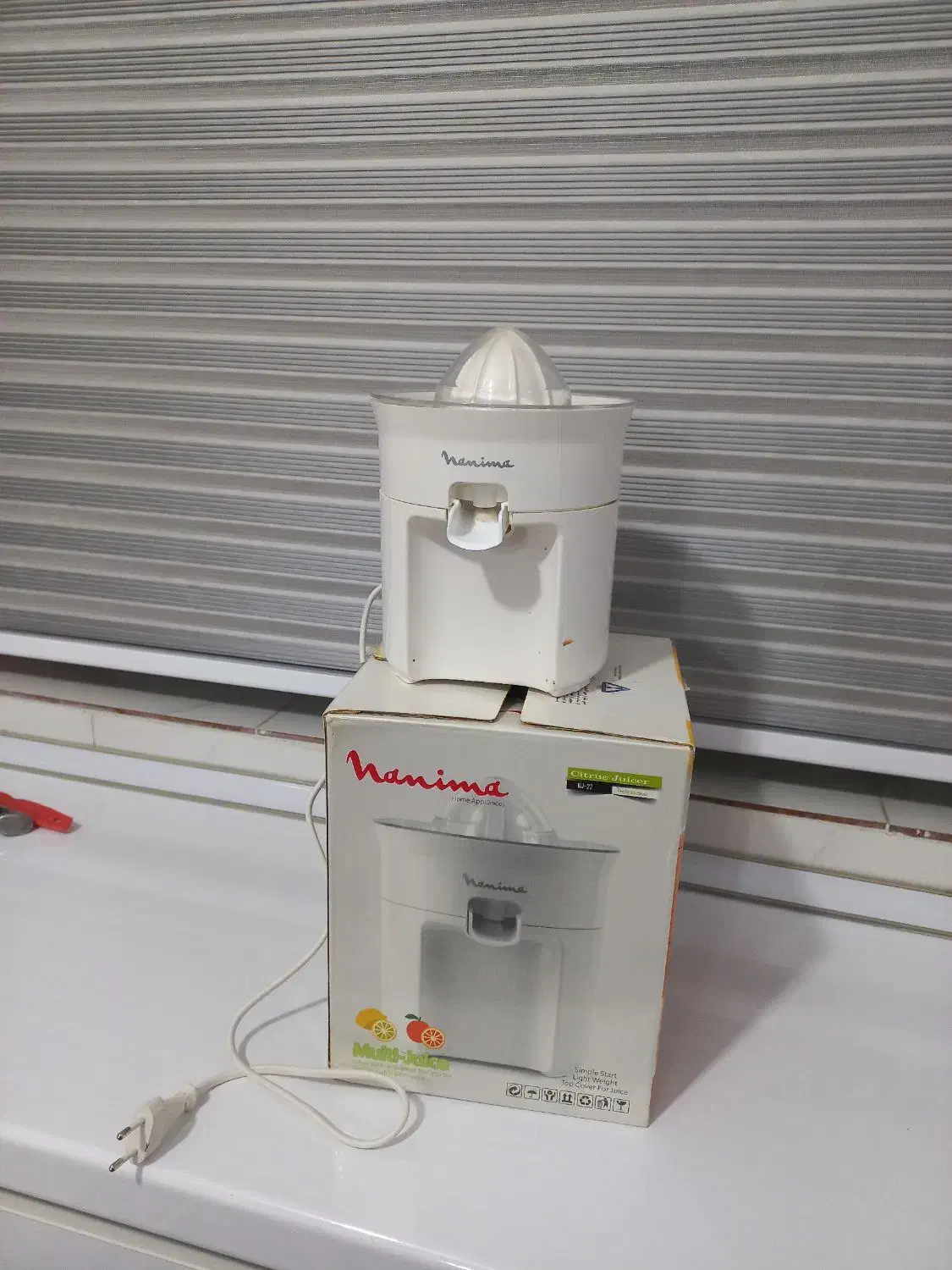 آب پرتقال گیری نانیوا سالم و درجە یک|آبمیوه‌گیر و آب‌مرکبات‌گیر|سنندج, |دیوار