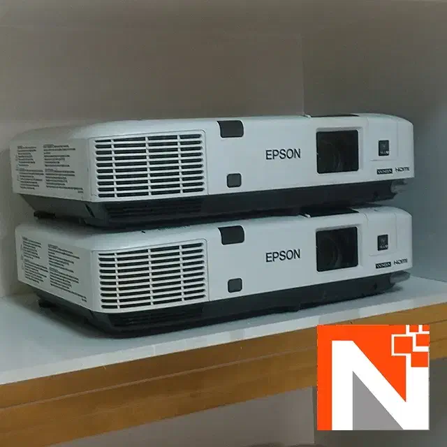 مرکز پخش دیتا ویدئو پروژکتور اپسون EPSON مدل 1925W|تلویزیون و پروژکتور|مشهد, شاهد (شهرک غرب)|دیوار