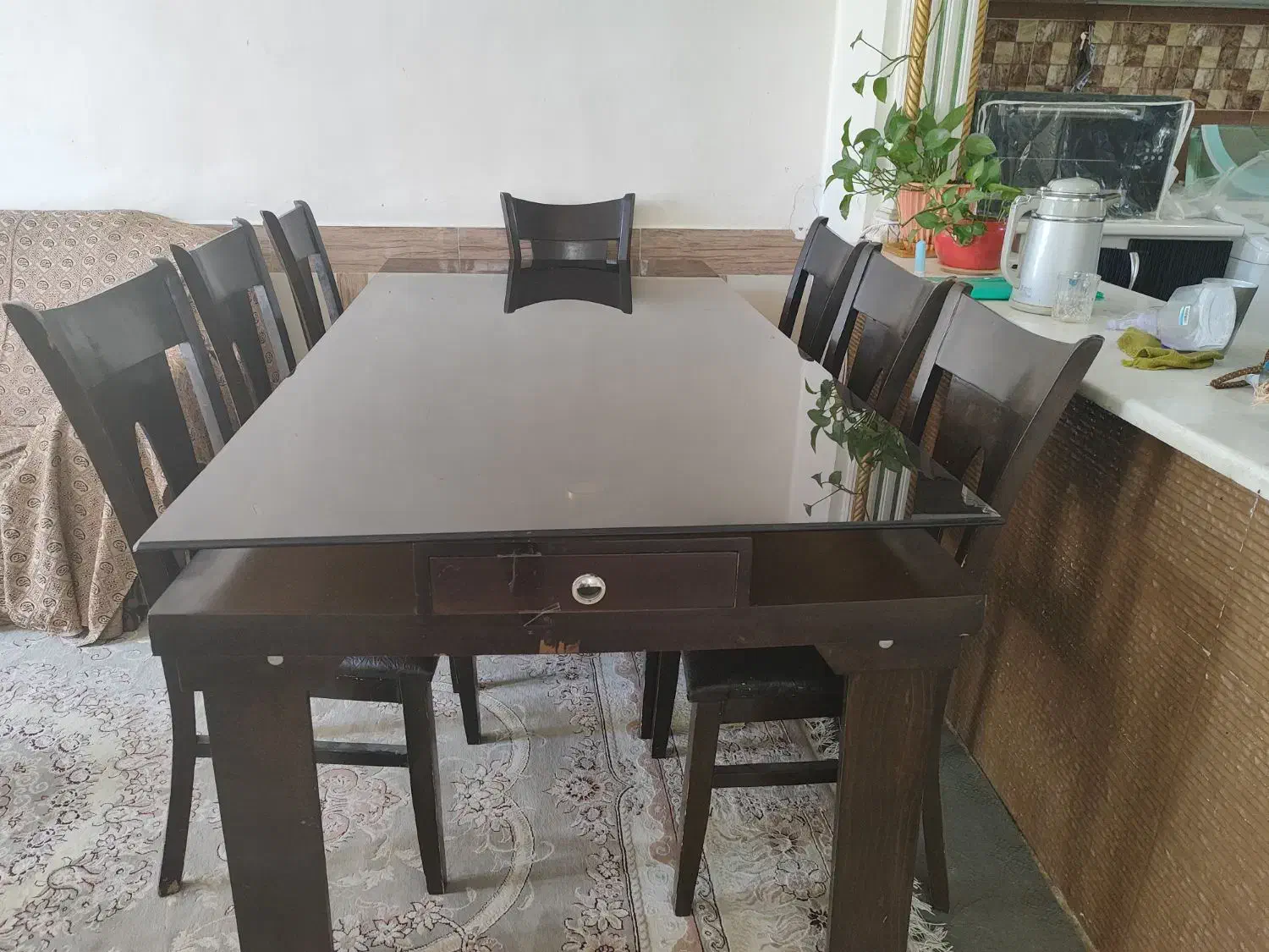 میز نهار خوری|میز و صندلی غذاخوری|شیراز, رازی|دیوار