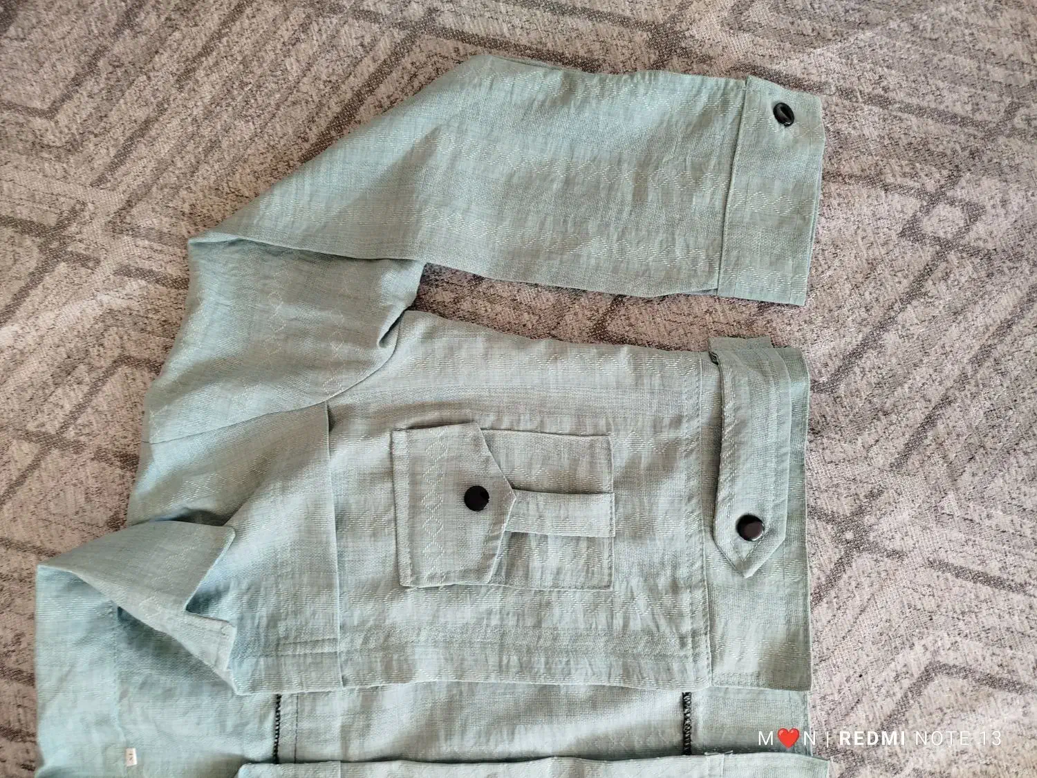 لباس نو|لباس|خمینیشهر, |دیوار