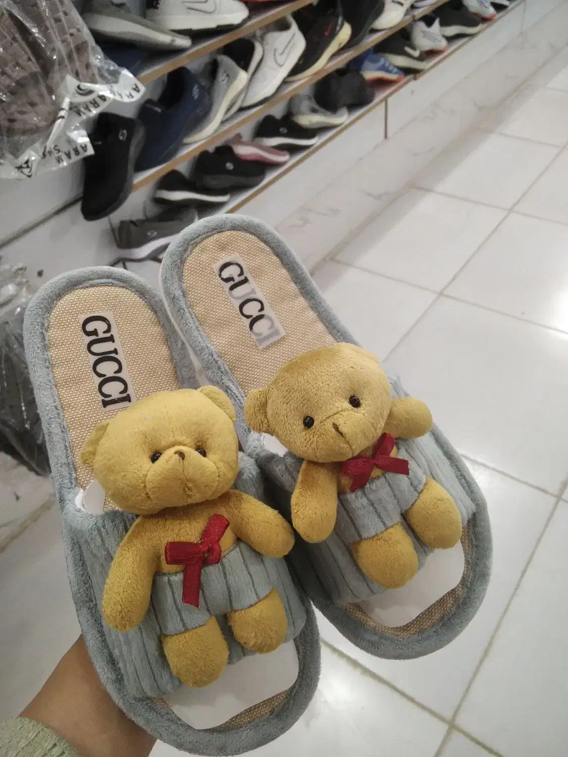 دمپایی جذاب زمستانی رسید|کیف، کفش، کمربند|خرمآباد, |دیوار