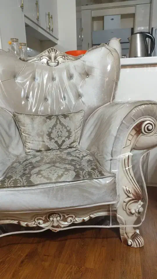 سرویس مبل ۸ نفره و میز غذا خوری جنس ترک|مبلمان خانگی و میز عسلی|اهواز, سپیدار|دیوار