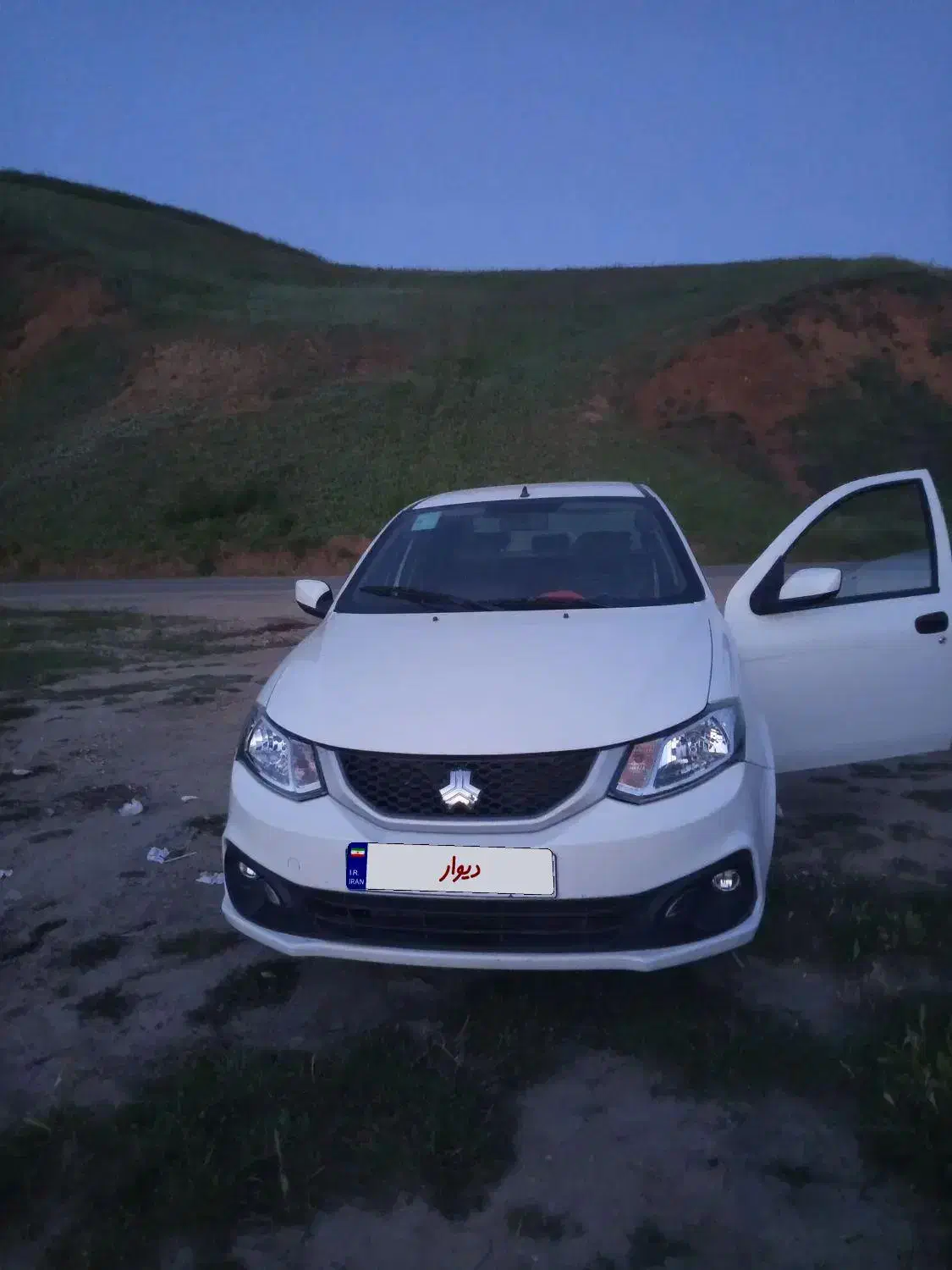 ساینا 1401در حد خشک|خودرو سواری و وانت|مینودشت, |دیوار