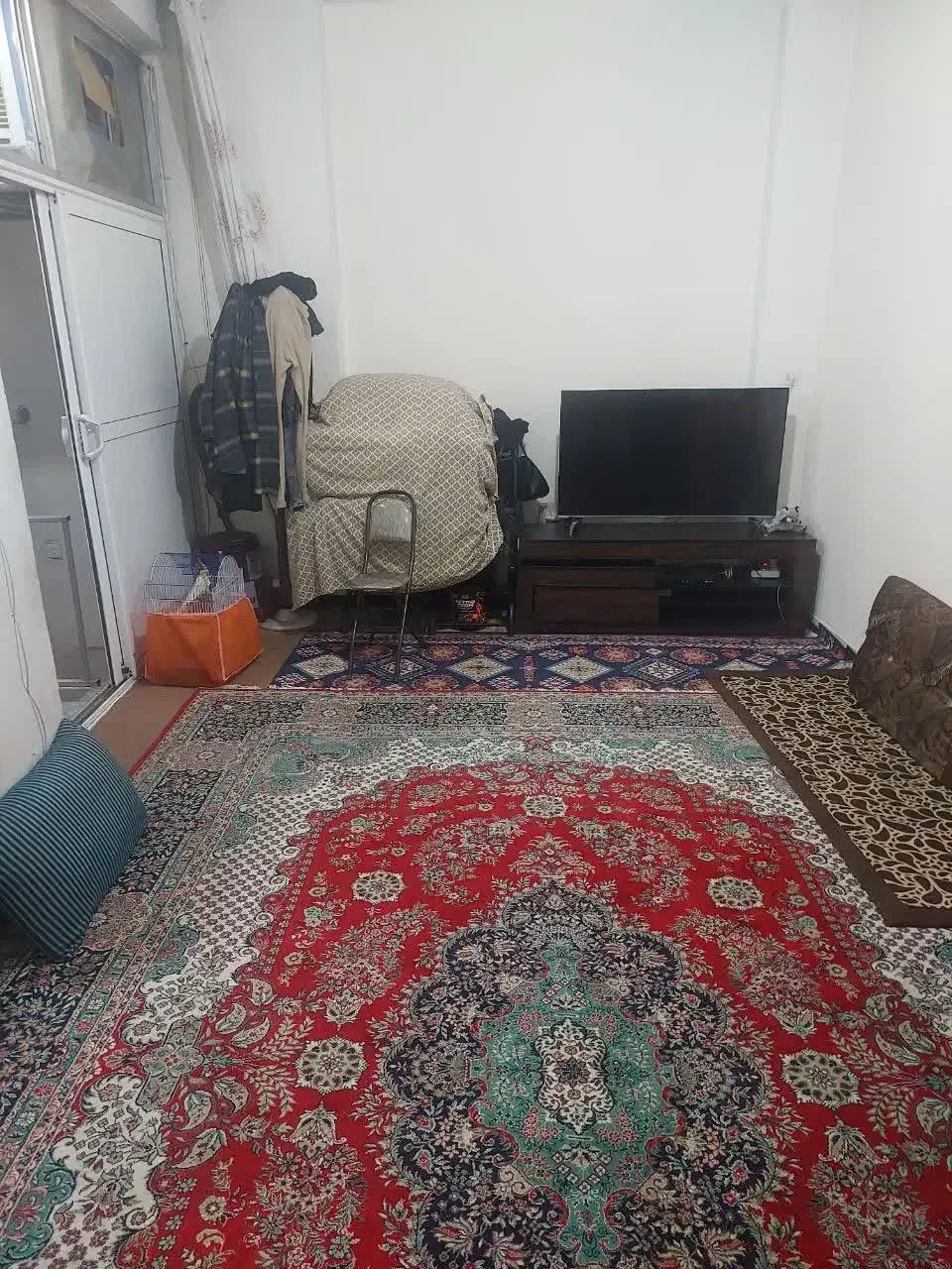 اجاره خانه دربست۵۰ متری برابوریحان شرقی|اجارهٔ خانه و ویلا|اصفهان, لاله|دیوار