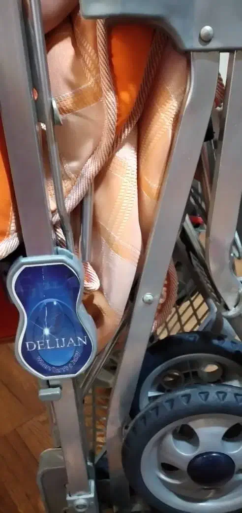 کالسکه و کریر و تخت بچه|کالسکه و لوازم جانبی|تهران, ائمه اطهار|دیوار