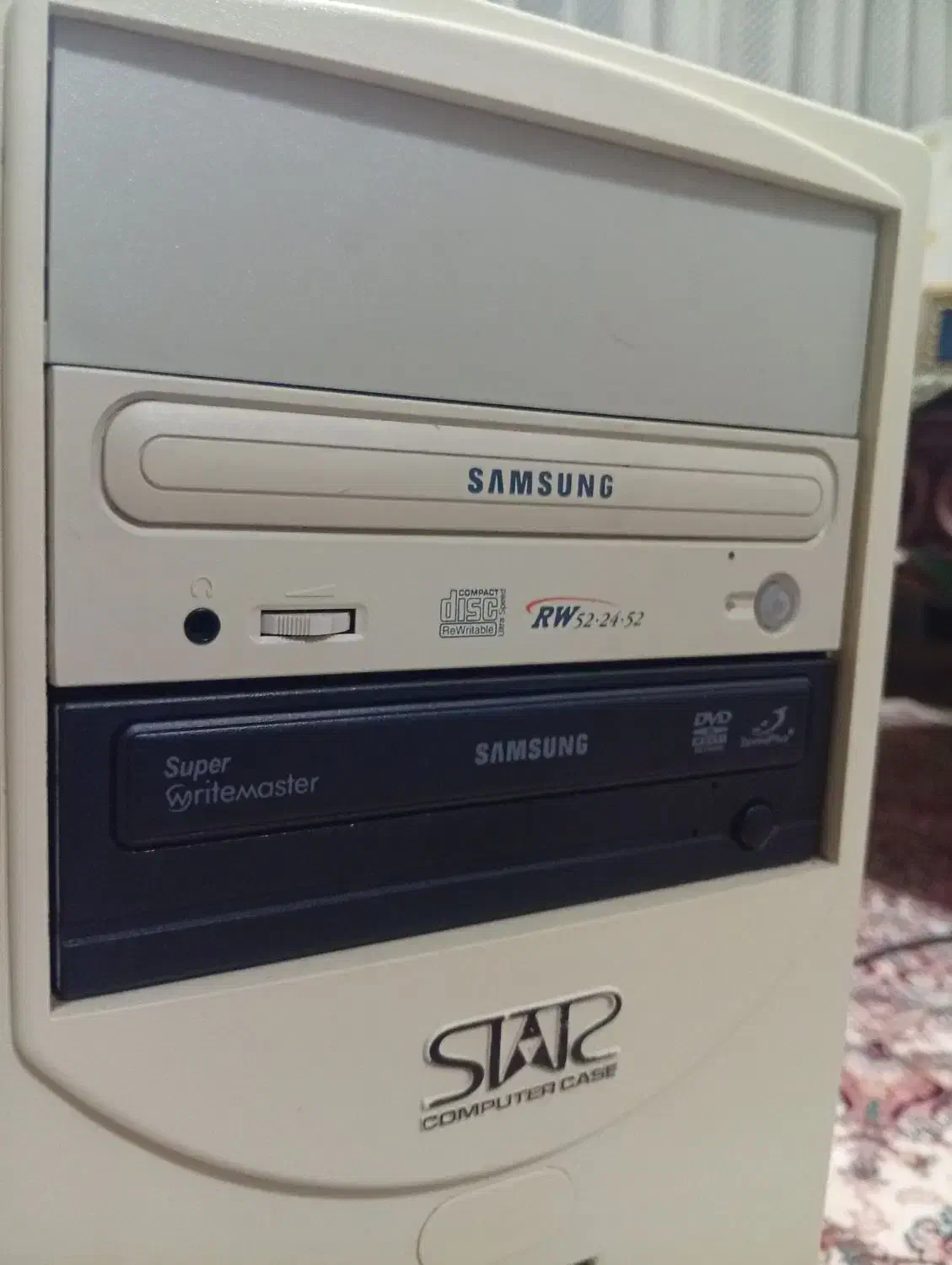 سیستم کامپیوتر پنتیوم ۴|رایانه رومیزی|فردیس, فردیس|دیوار