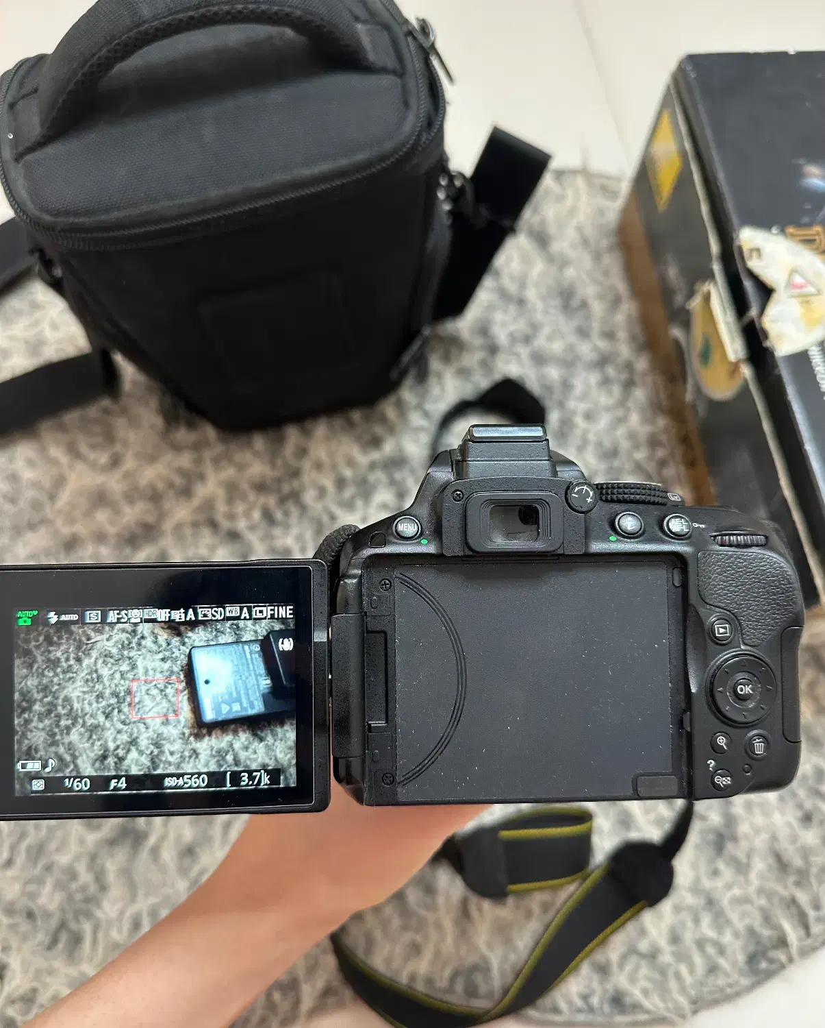 دوربین فیلمبرداری و عکاسیnikon|دوربین عکاسی و فیلم‌برداری|رباط‌کریم, رباط‌کریم|دیوار