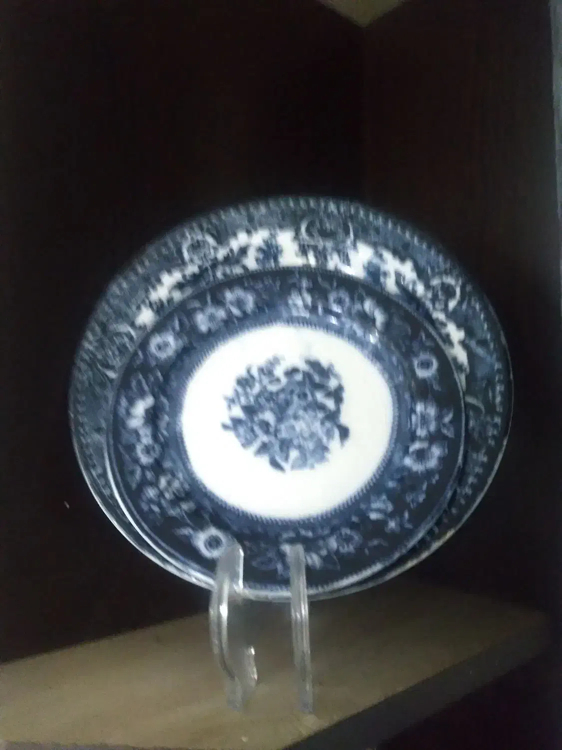 بشقاب قدیمی|کلکسیون اشیاء عتیقه|رشت, لاکان|دیوار