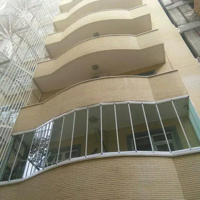 بالکنی تاشو شیشه سکوریت و حمام شیشه ای|خدمات پیشه و مهارت|کرج, گوهردشت|دیوار