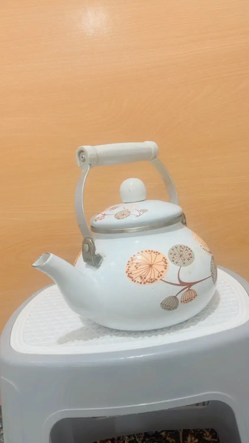 کتری|قوری، کتری، قهوه‌ساز دستی|پیشوا, |دیوار