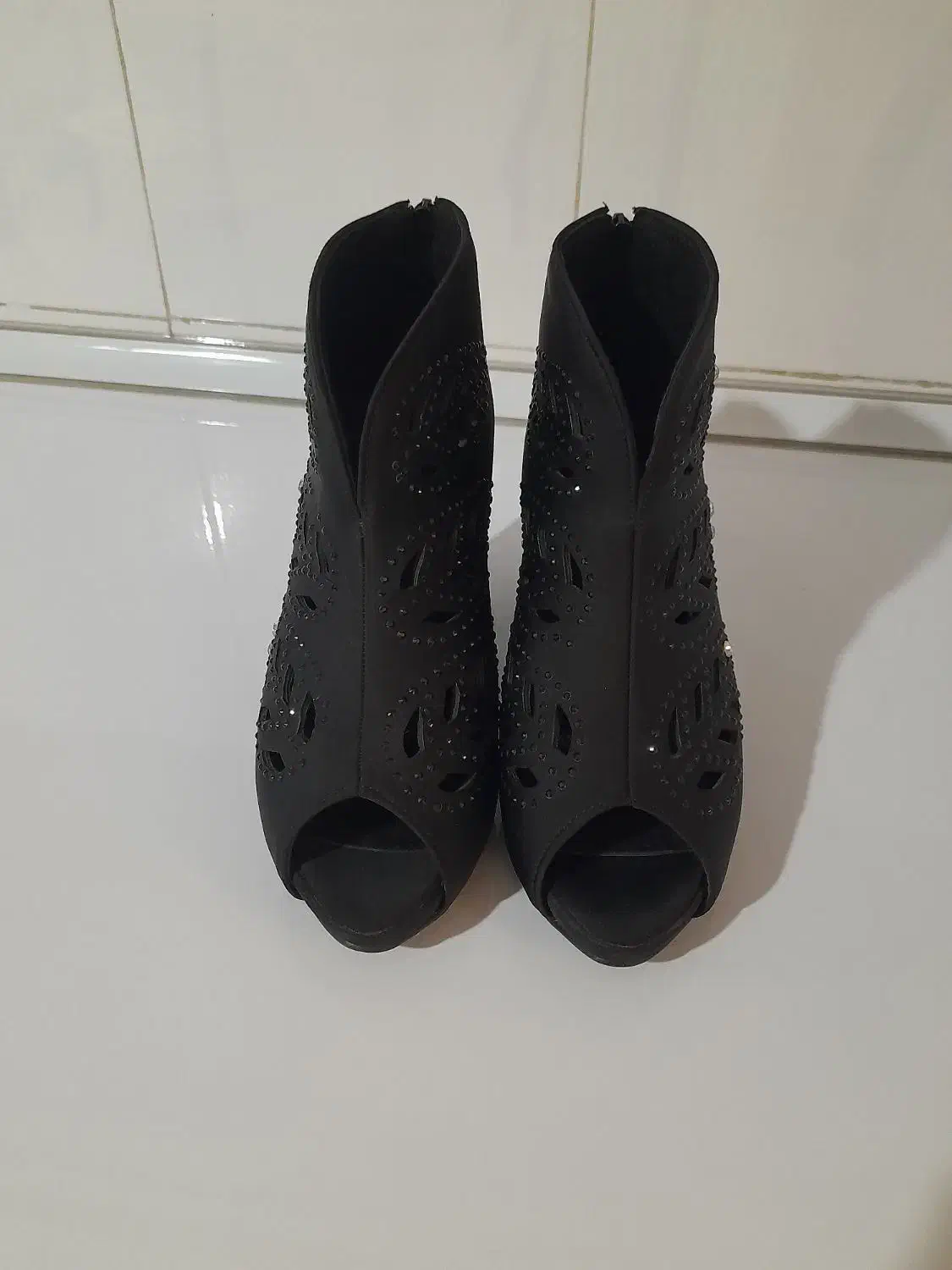 کفش مجلسی|کیف، کفش، کمربند|اردبیل, |دیوار