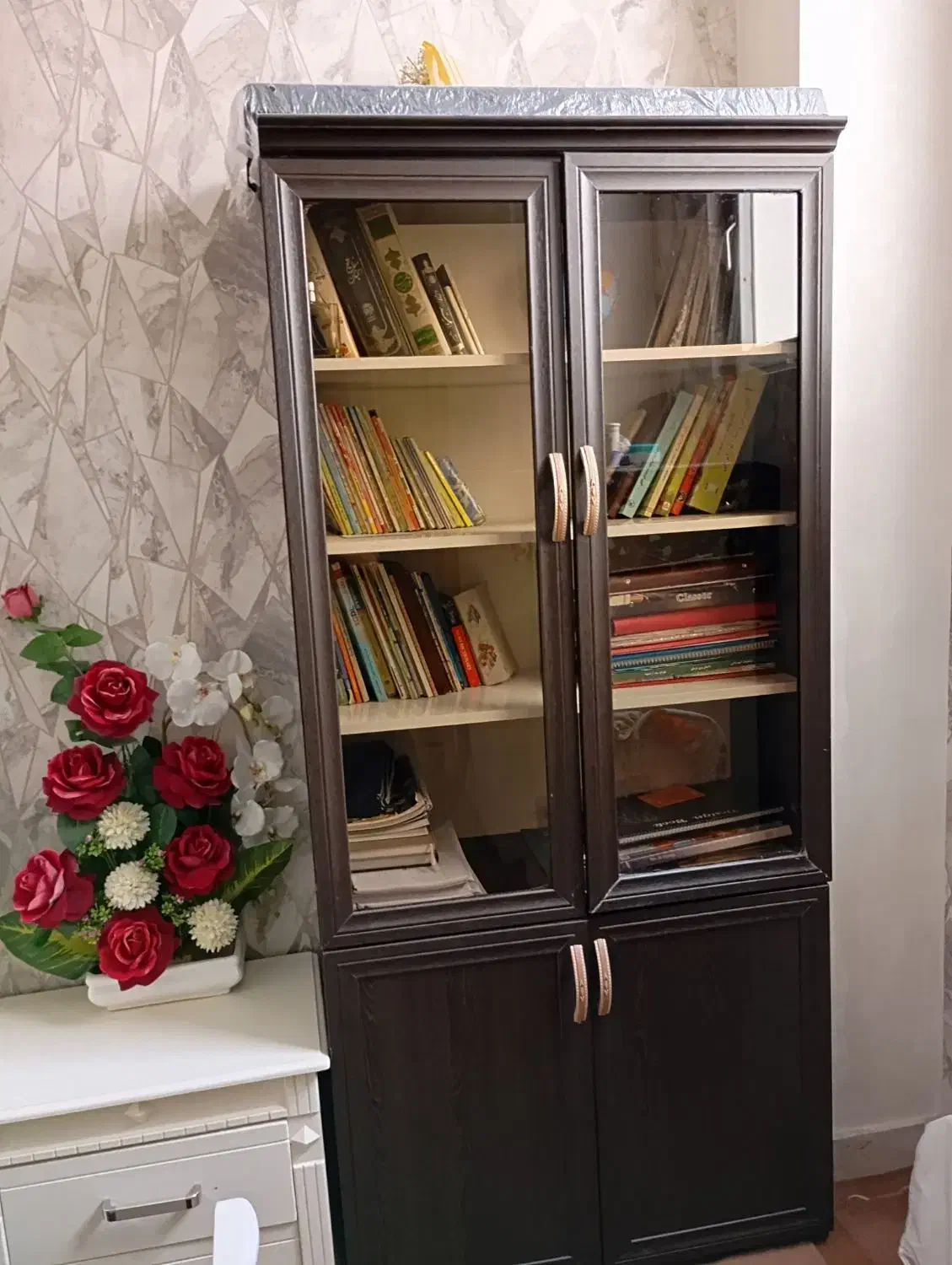 کتابخانه|کتابخانه، شلف، قفسههای دیواری|تبریز, |دیوار