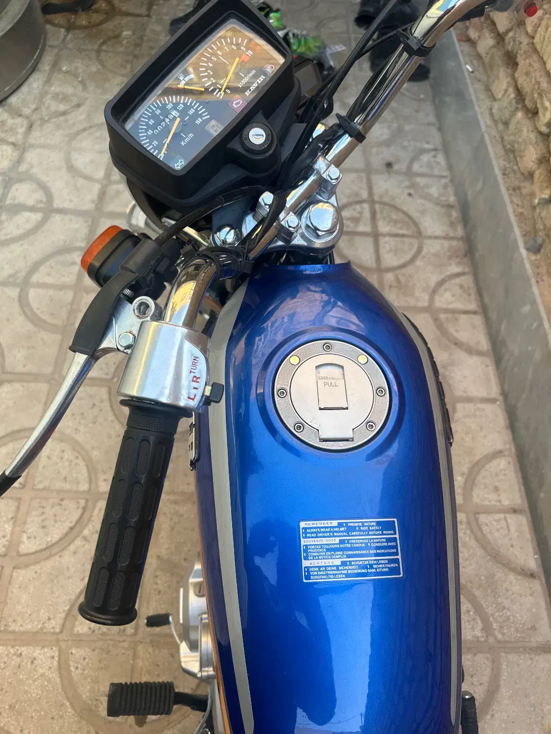 فروش یا معاوضه موتور ۱۴۰۴ کویر|موتورسیکلت|شیراز, شهرک والفجر|دیوار