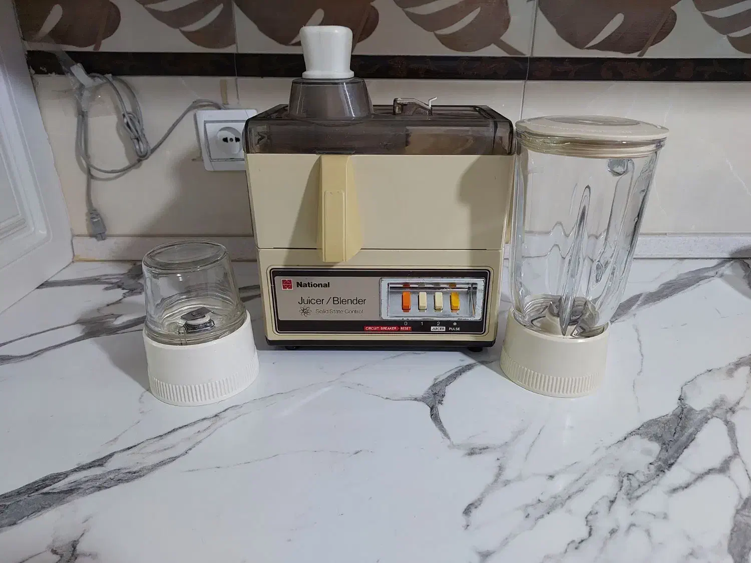 مخلوط کن و آب میوه گیری سه کاره اصل ناسیونال|آبمیوهگیر و آبمرکباتگیر|ری, دولتآباد|دیوار