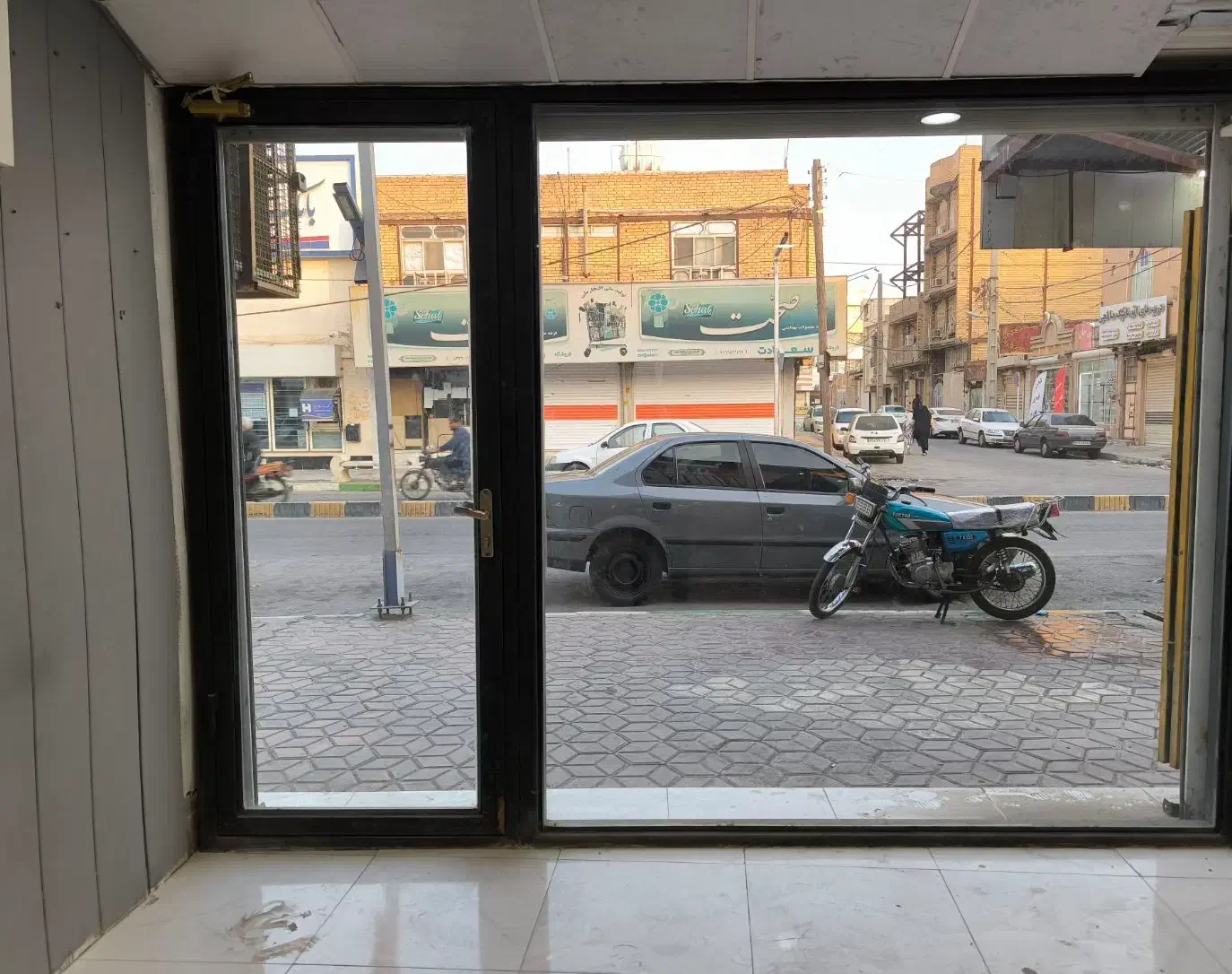 «مغازه فول‌لوکیشن روبروی بانک صادرات»|اجارهٔ مغازه و غرفه|بندر ماهشهر, |دیوار