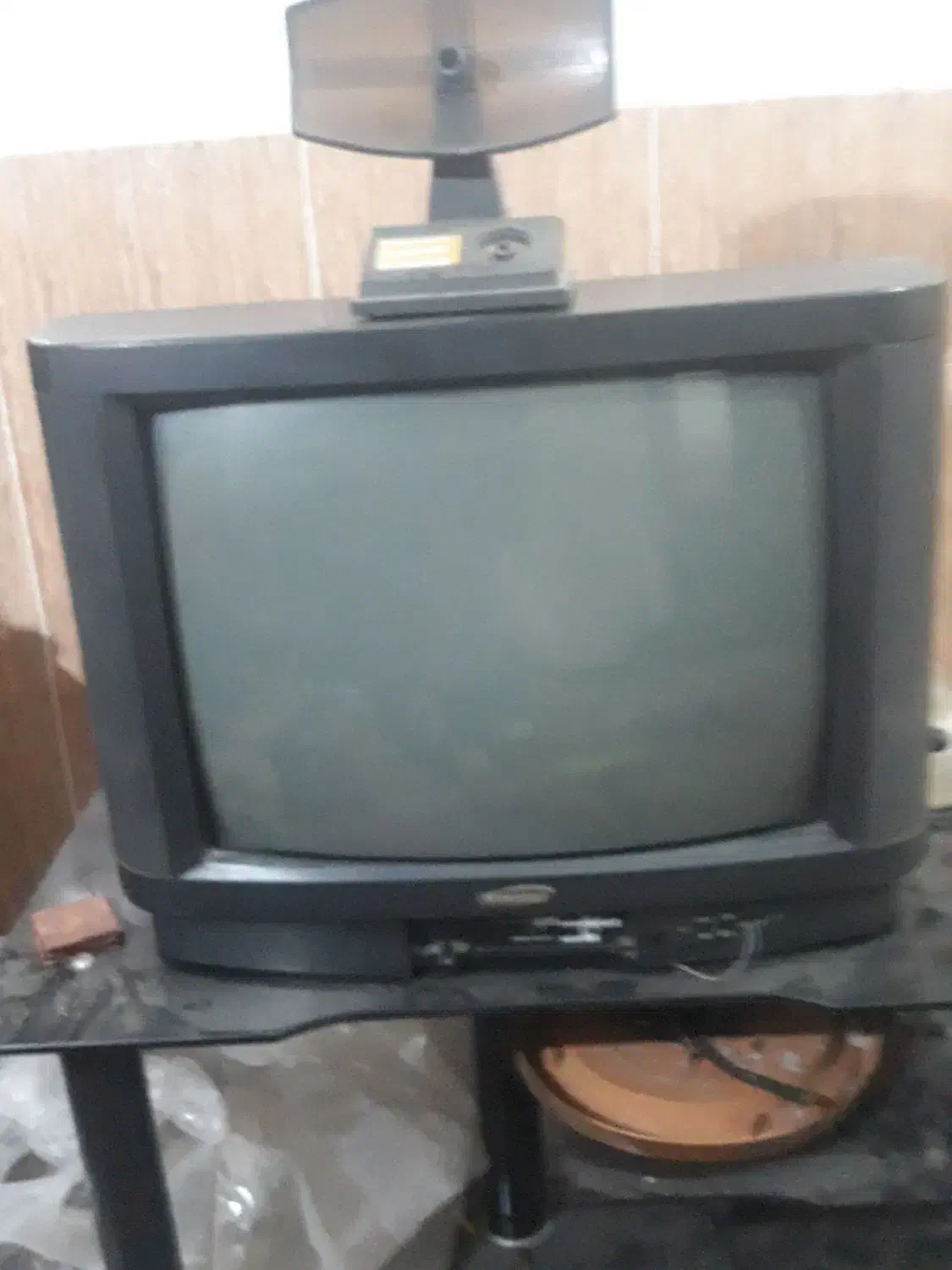 تلوزیون ۲۱ اینچ دو عدد|تلویزیون و پروژکتور|اهواز, حصیرآباد|دیوار