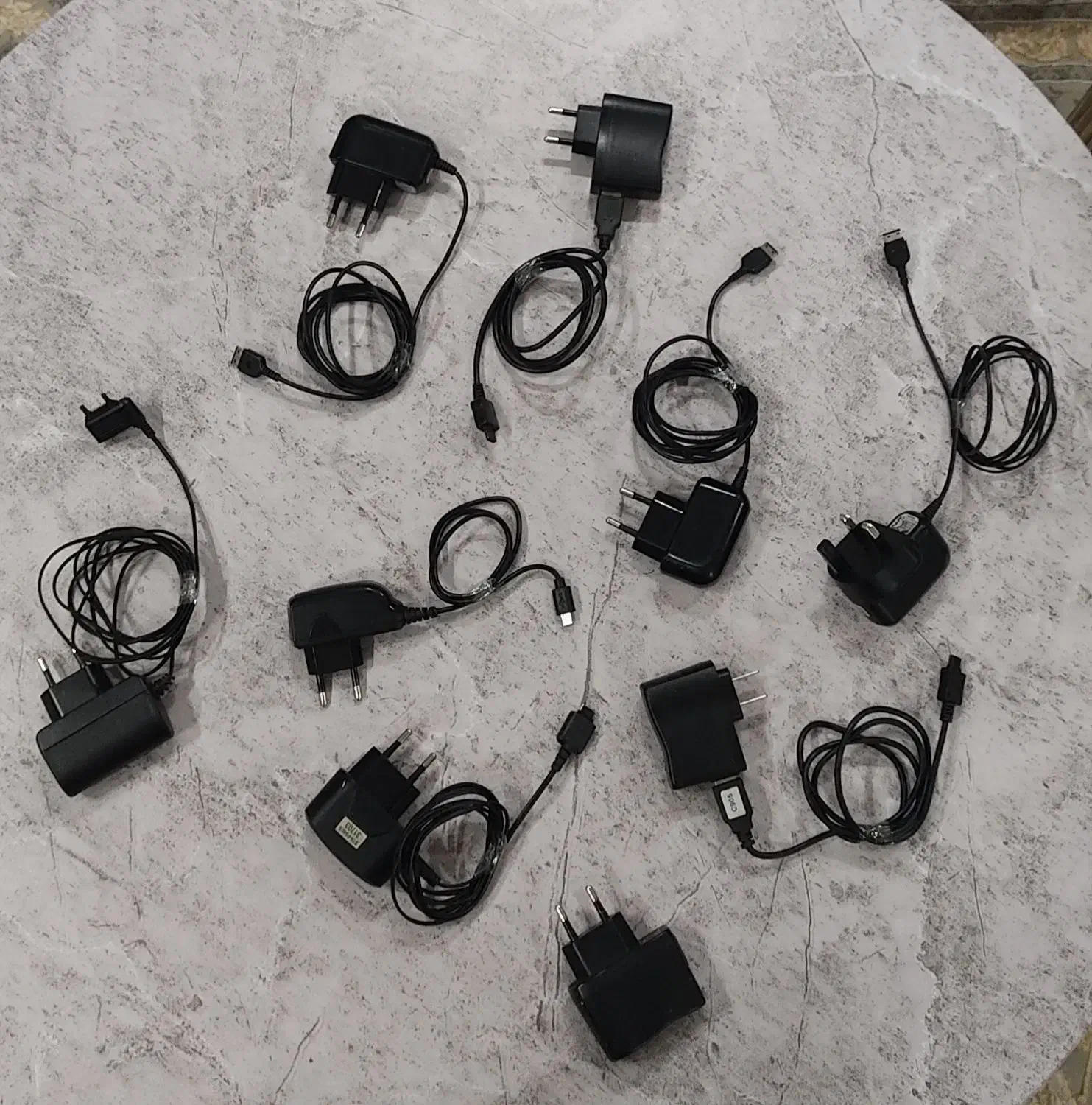 8 عدد شارژر|لوازم جانبی موبایل و تبلت|سنندج, |دیوار