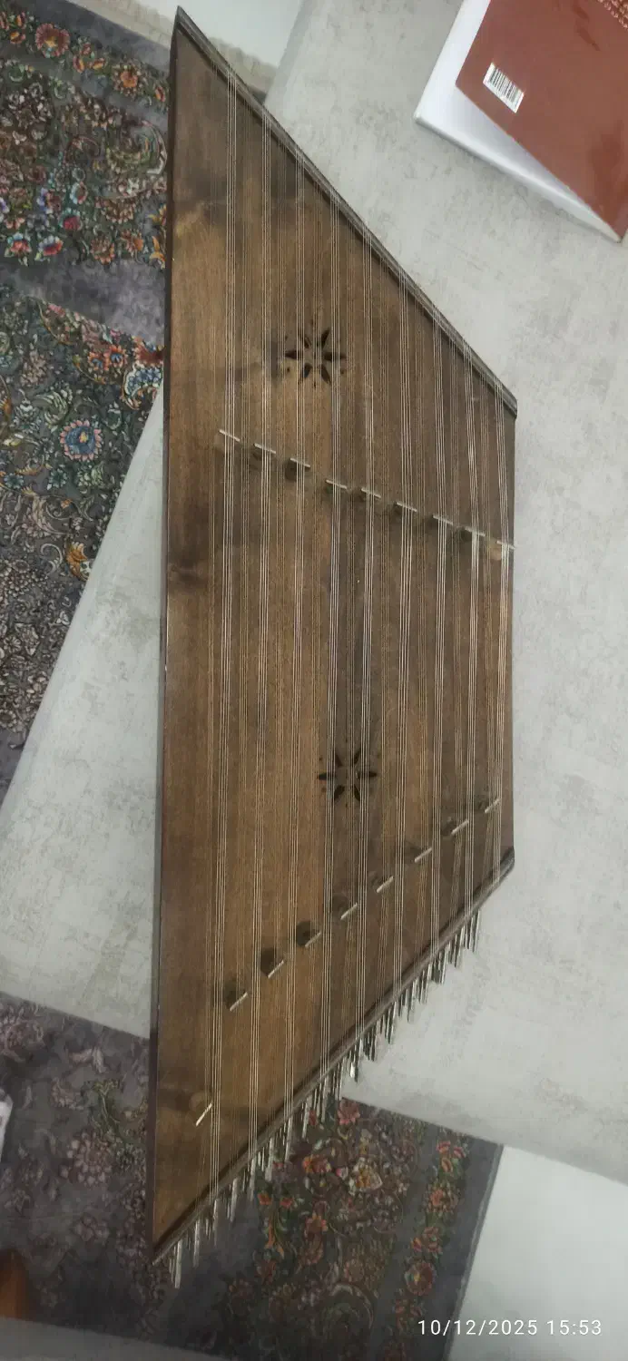 سنتور|سازهای سنتی|گلپایگان, |دیوار