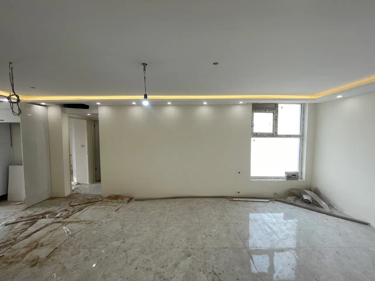 واحد ۷۵ متری ۲ خواب/ فول/ کلید نخورده/ ۲ پارکینگ