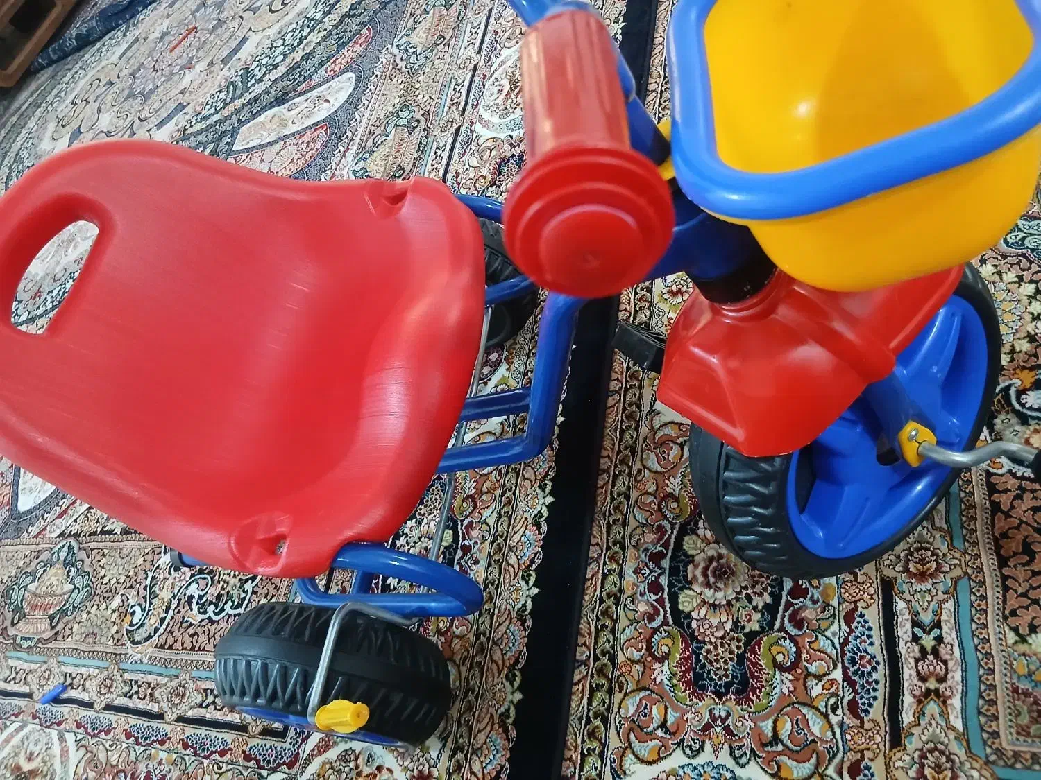 سه چرخه در حد نو|اسباب‌بازی بچه|بندر کنگان, |دیوار