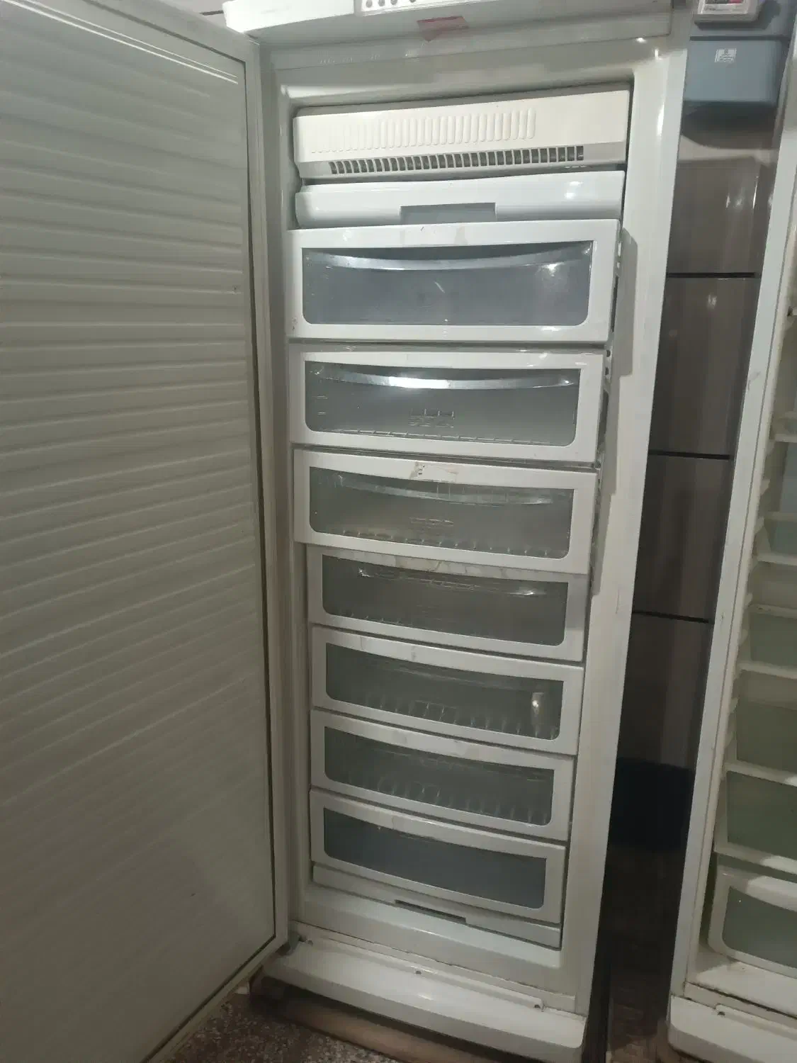 یخچال دو قلو|یخچال و فریزر|اقبالیه, |دیوار