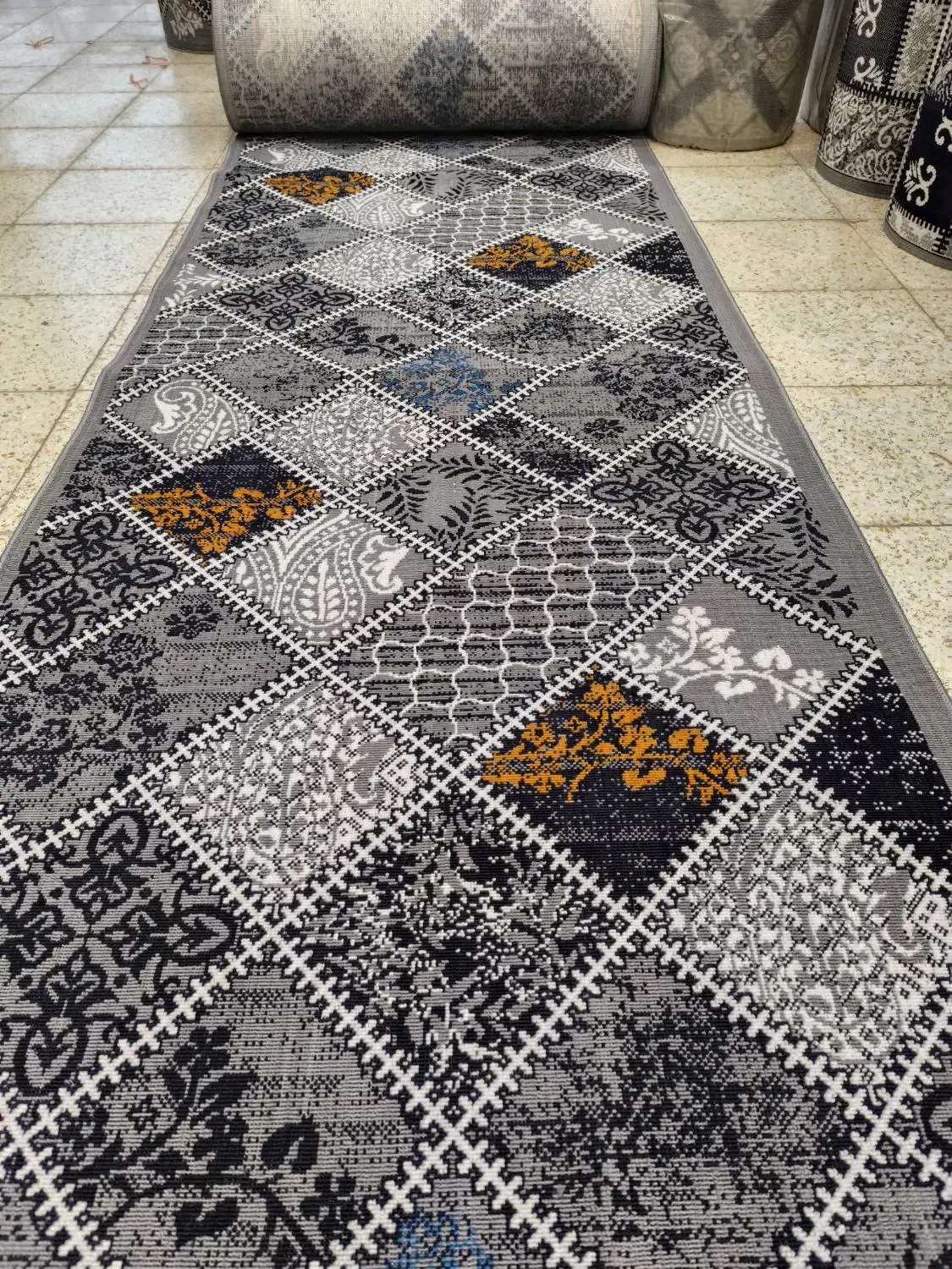 گلیم نیلا شیک موکت تندیس ۱۸۸۰|گلیم، جاجیم، گبه|قم, شاه ابراهیم|دیوار