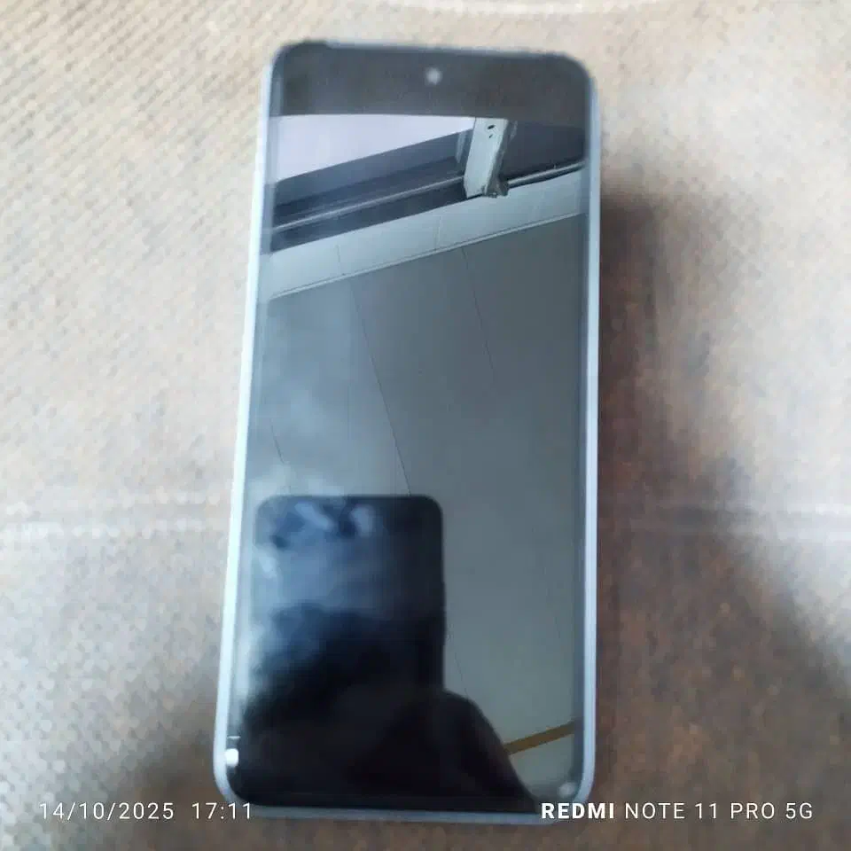 ردمی 13 تمیز بدون خط وخش|موبایل|بم, |دیوار