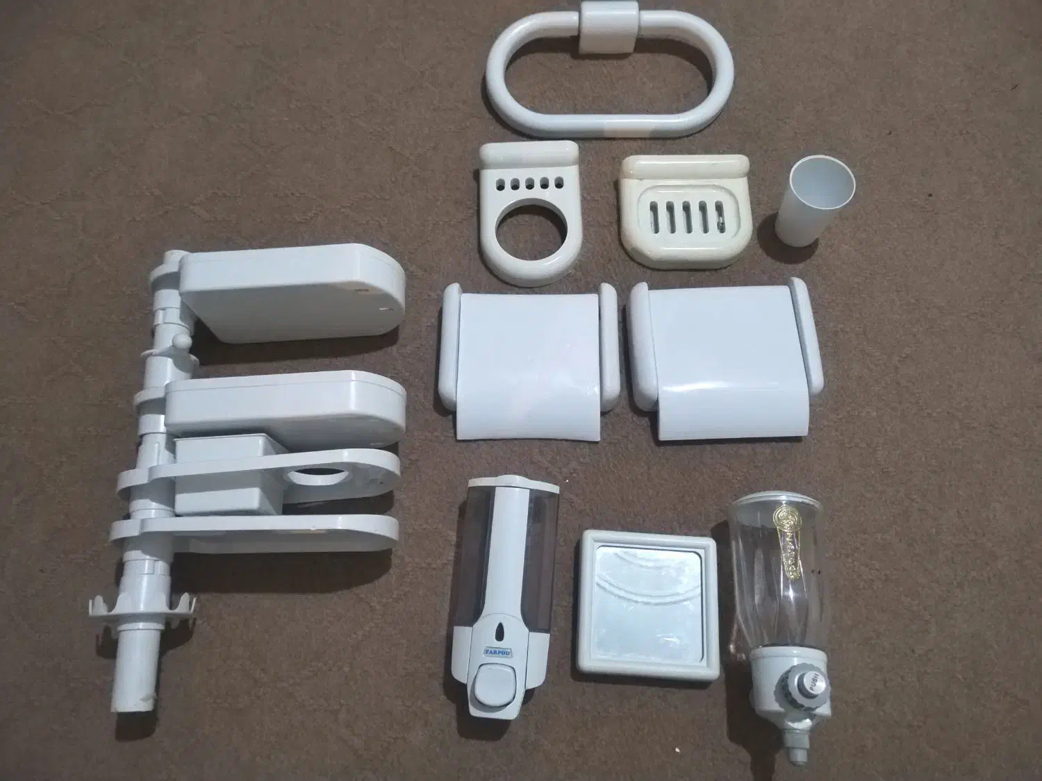 سرویس کامل حمام و دستشویی نو|لوازم سرویس بهداشتی|اصفهان, خانه اصفهان|دیوار