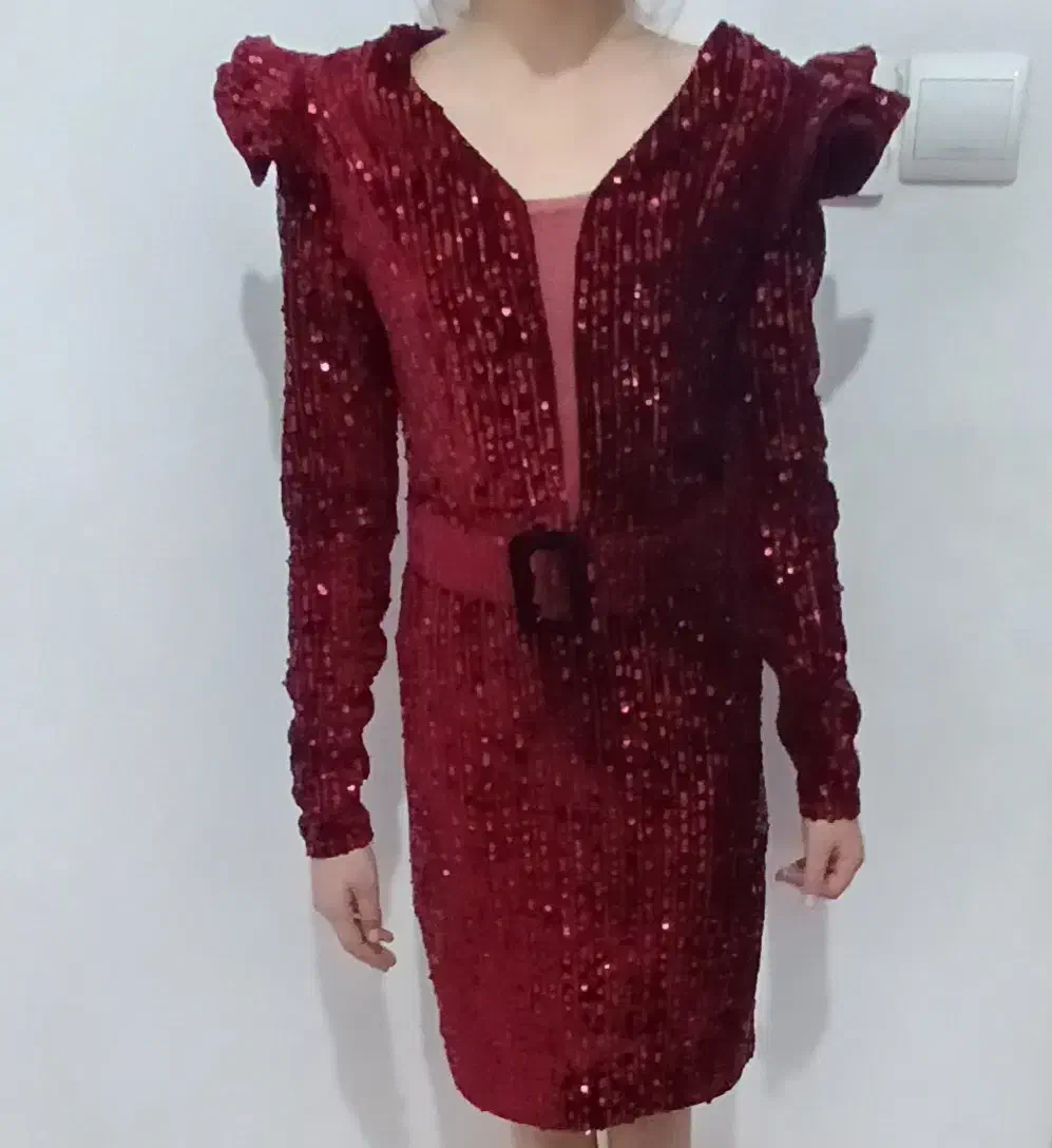 مجلسی دخترونه مخمل پولکی|کفش و لباس بچه|مشکین‌دشت, |دیوار