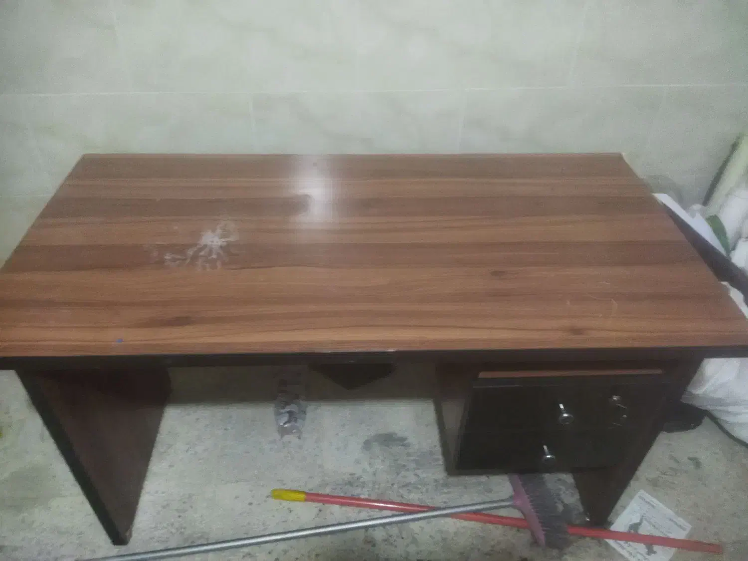 میز چوبی مدیریتی دوکشو سالم|مبلمان اداری|مرودشت, علیآباد|دیوار