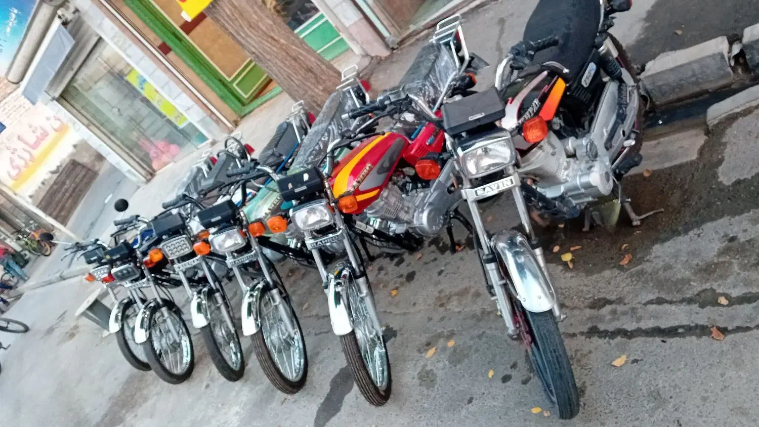 هوندا 125 معاوضه . فروش|موتورسیکلت|محمدشهر, همایون ویلا|دیوار