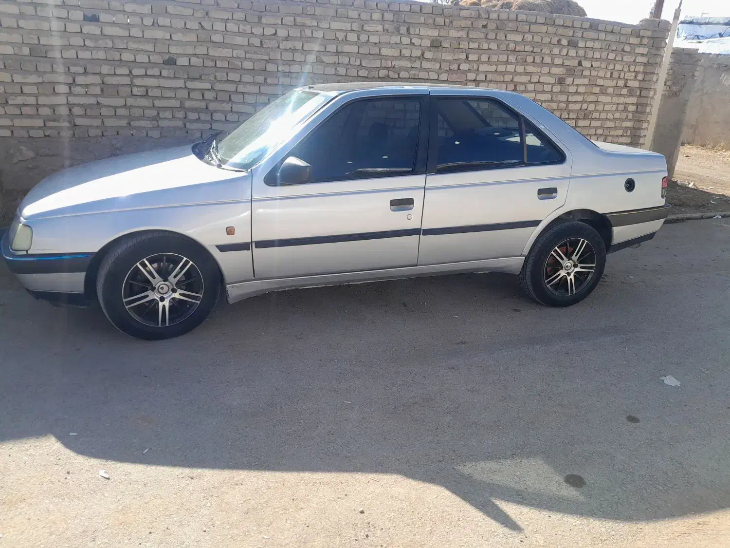 فروش پژو ۴۰۵ مدل ۹۰|خودرو سواری و وانت|ابهر, |دیوار