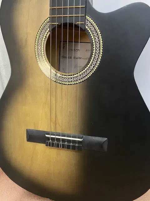 گیتار کلاسیک|گیتار، بیس، امپلیفایر|ورامین, ورامین|دیوار