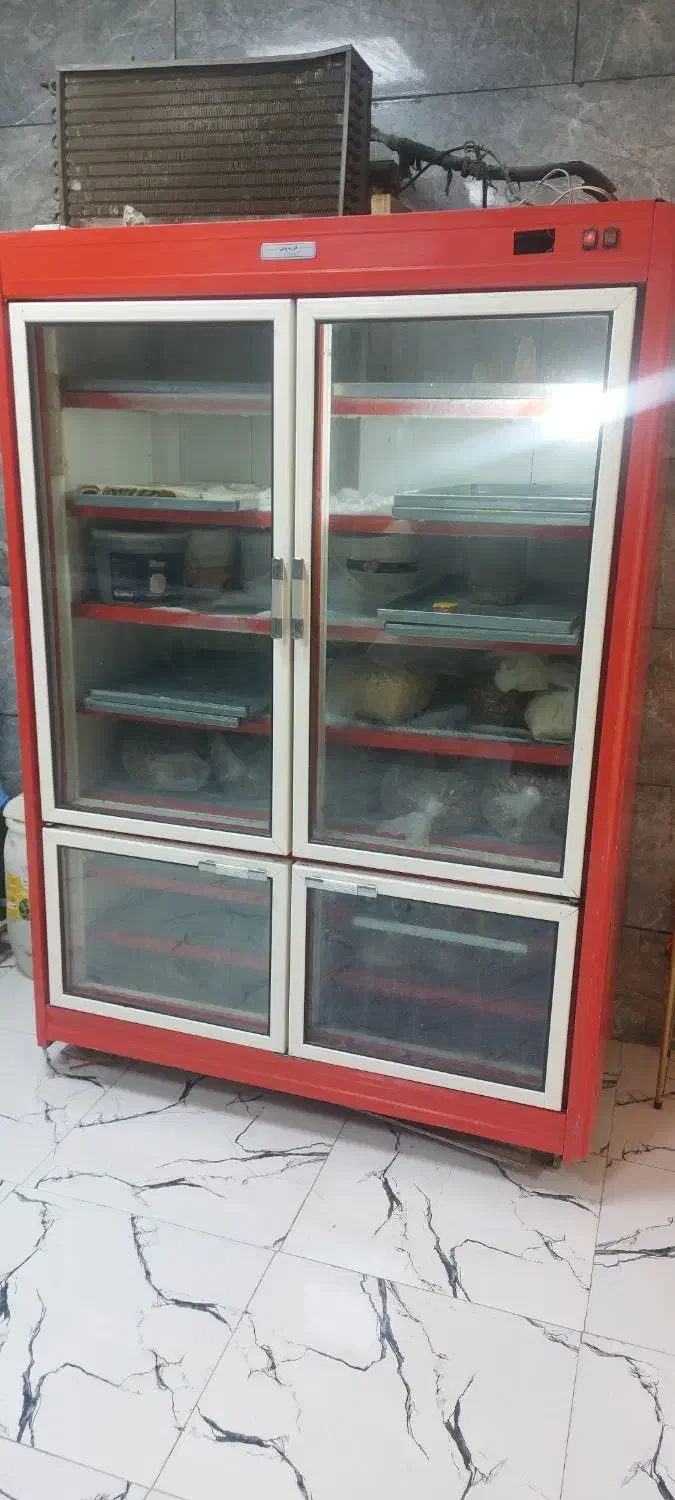 فریزر ایستاده سالم و کم کارکرد با قیمت عالی|یخچال و فریزر|کاشان, عربها|دیوار