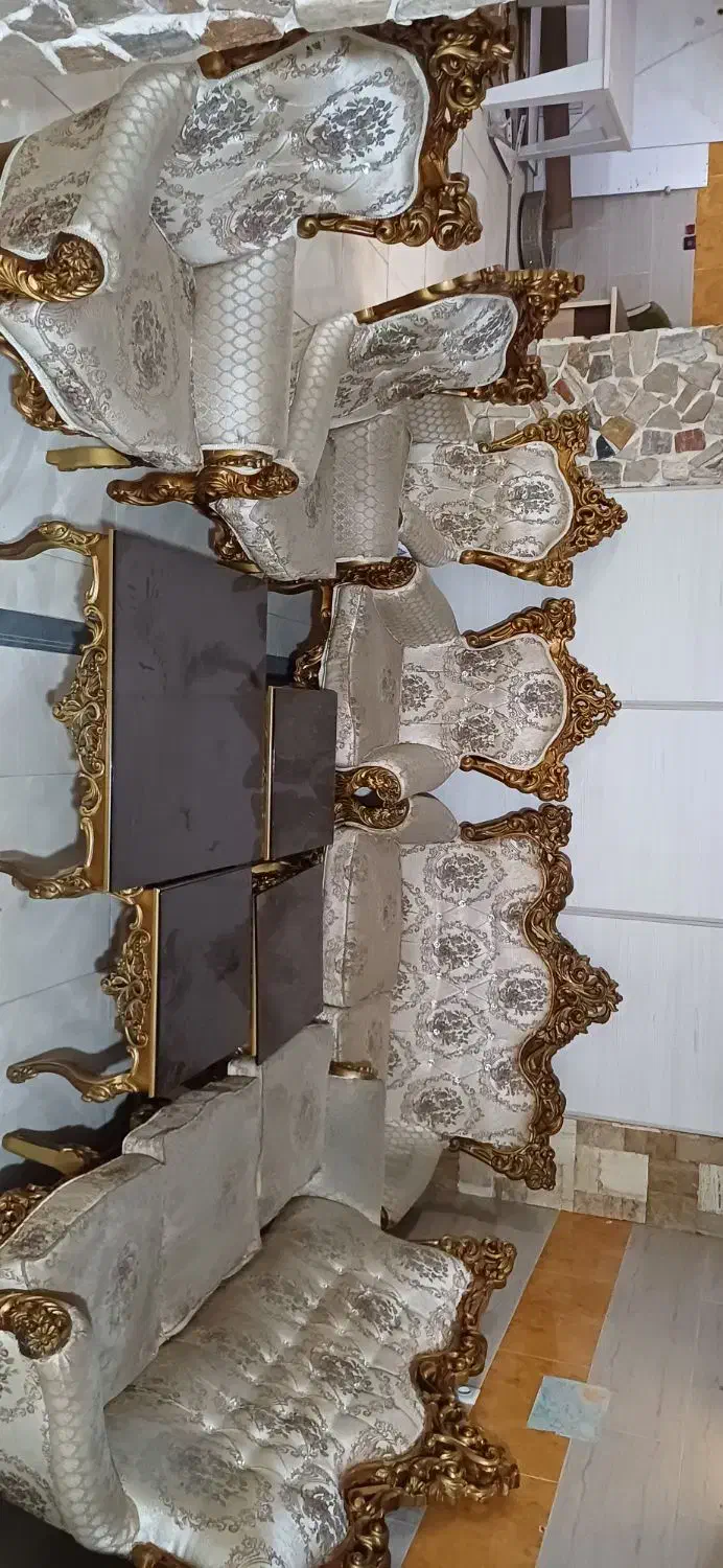 مبل استیل ۹ نفره با ۳ تا عسلی و یک میز وسط|مبلمان خانگی و میز عسلی|قائم‌شهر, |دیوار