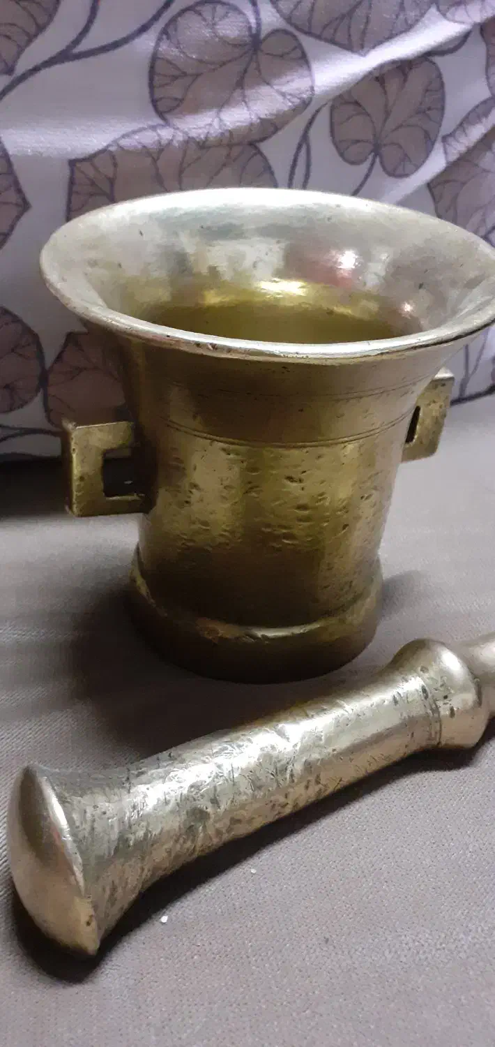 هاون|کلکسیون اشیاء عتیقه|ملارد, |دیوار