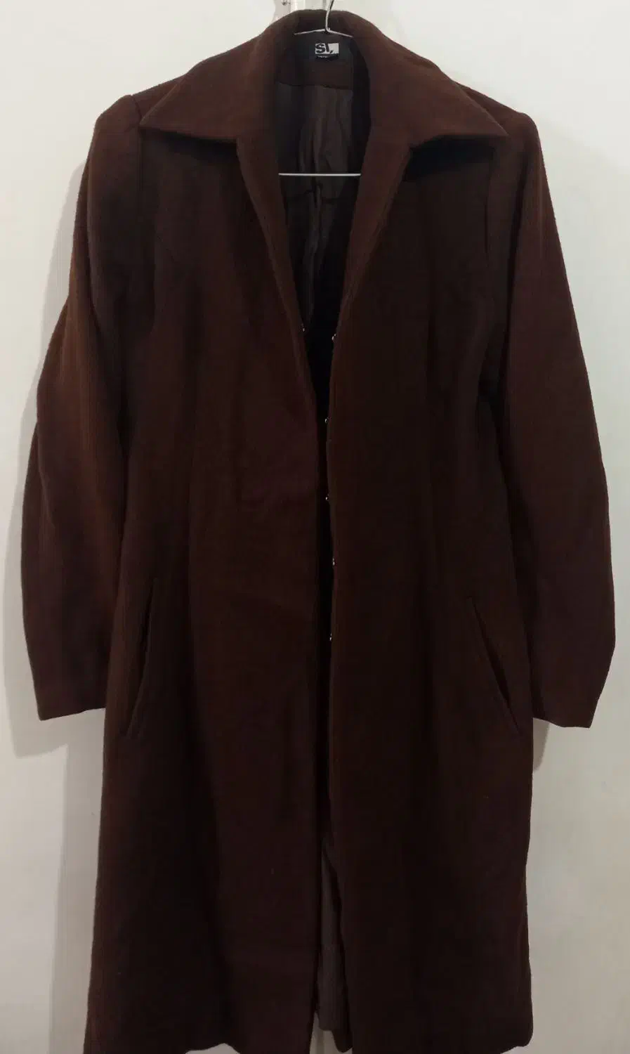 کلاه|لباس|خرم‌آباد, |دیوار