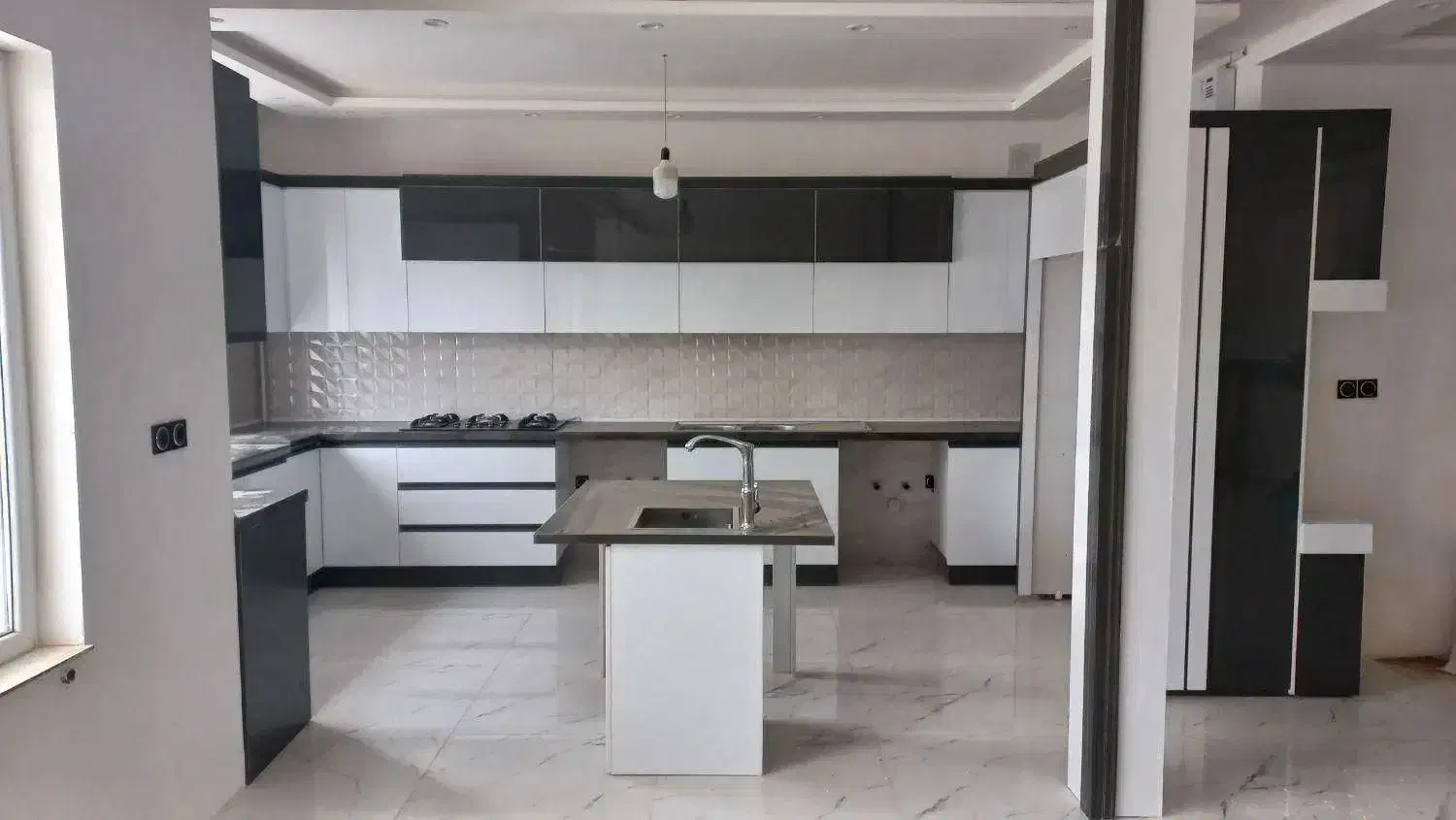 کابینت هایگلاس/ تمام چوب روکش ضد خشFRTJ987|مصالح و تجهیزات ساختمان|اردبیل, |دیوار