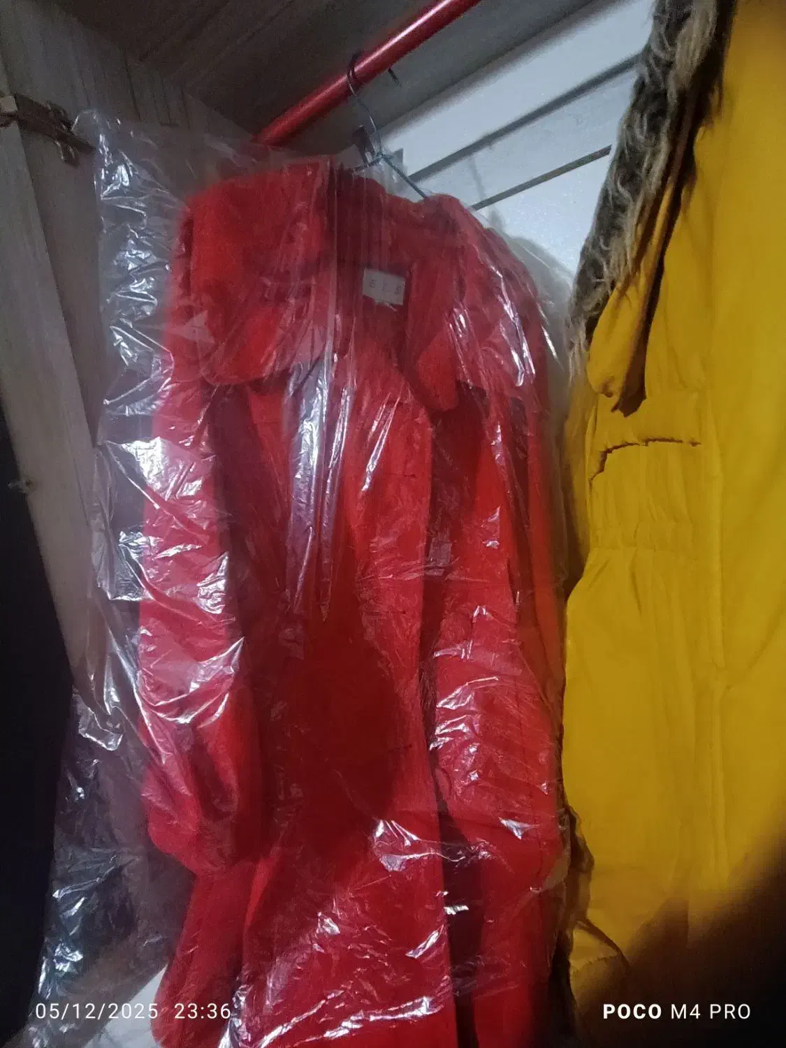 کاپشن و لباس|لباس|سنندج, |دیوار