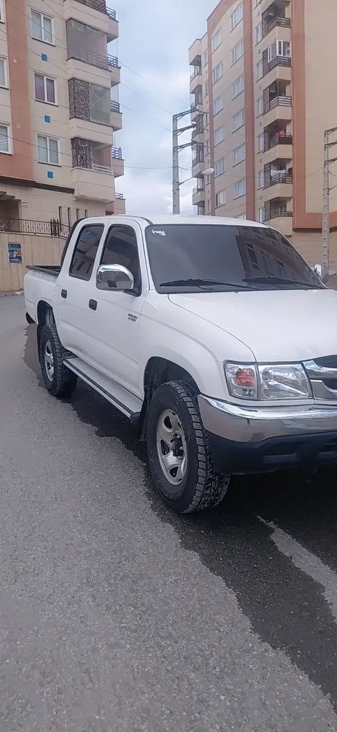 تویوتا هایلوکس ۲۰۰۲|خودرو سواری و وانت|سنندج, |دیوار