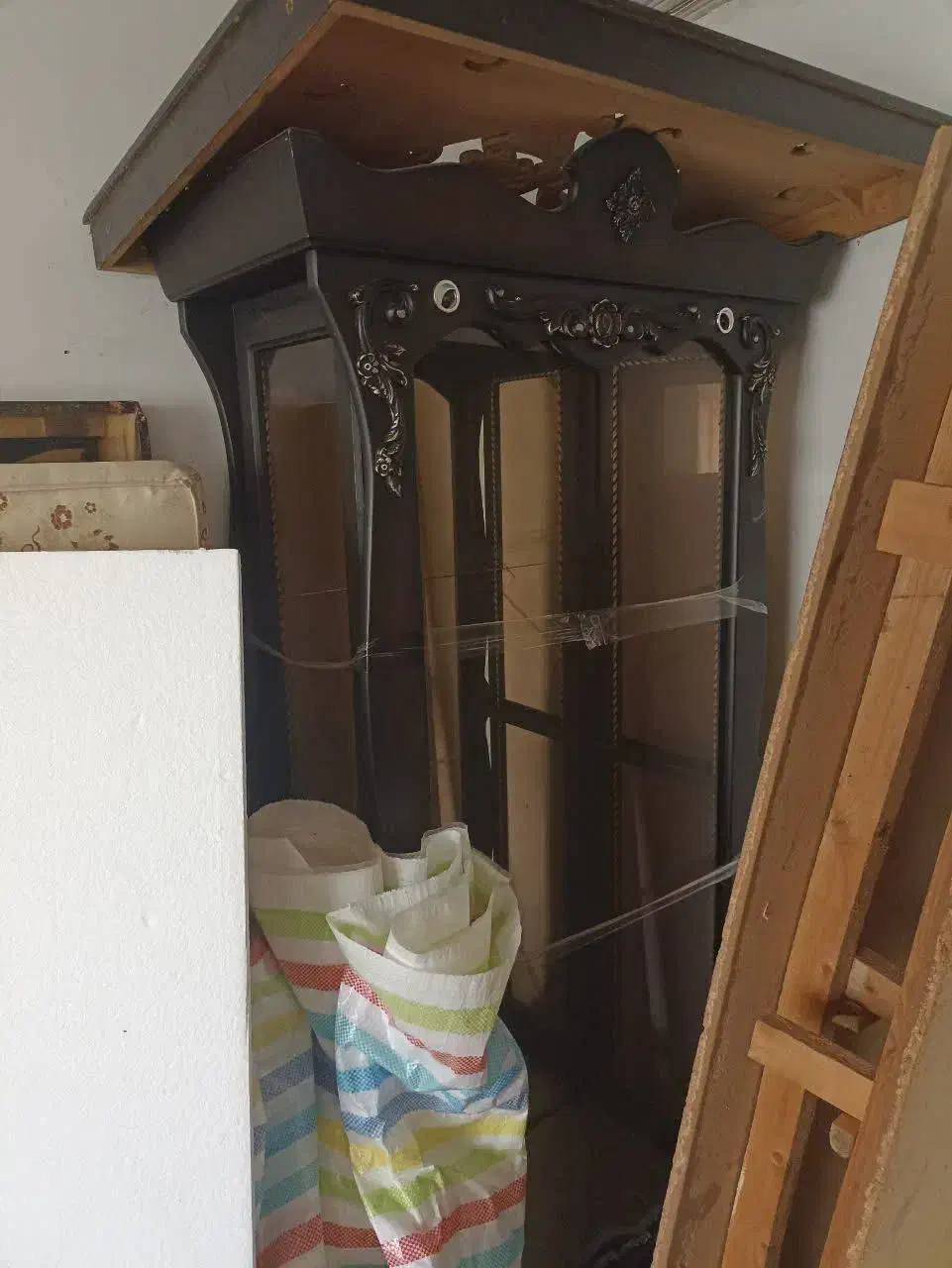 بوفه چهارطبقه|بوفه، ویترین، کنسول|لنگرود, |دیوار