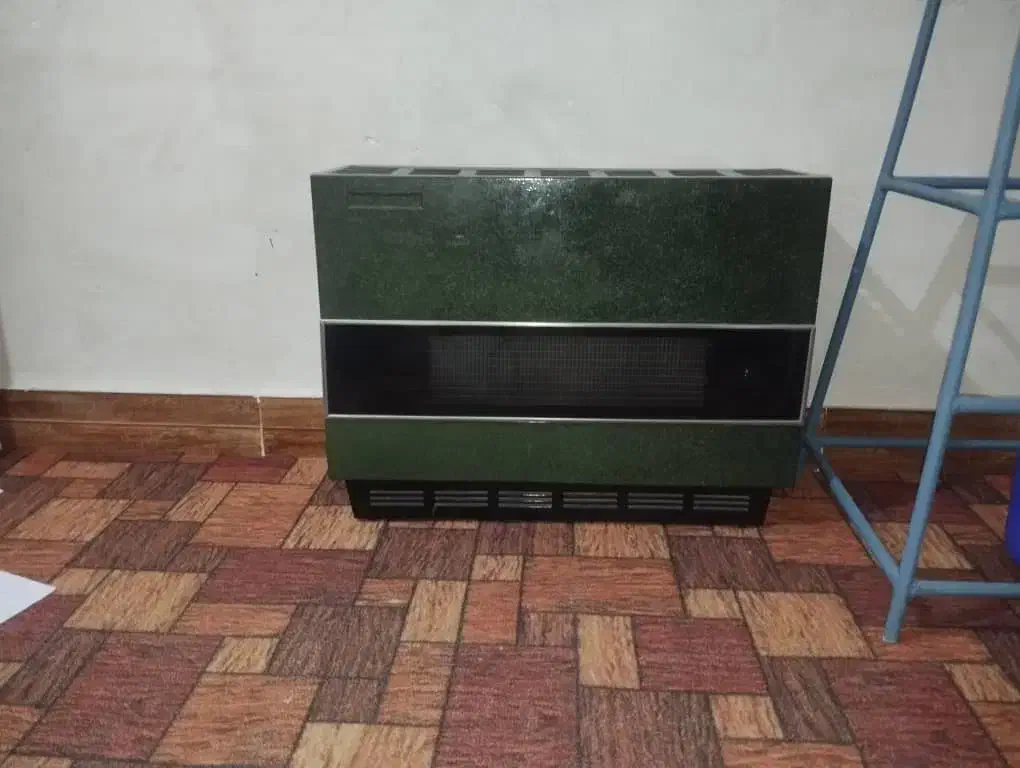 یک عدد بخاری|بخاری، هیتر، شومینه|لنده, |دیوار