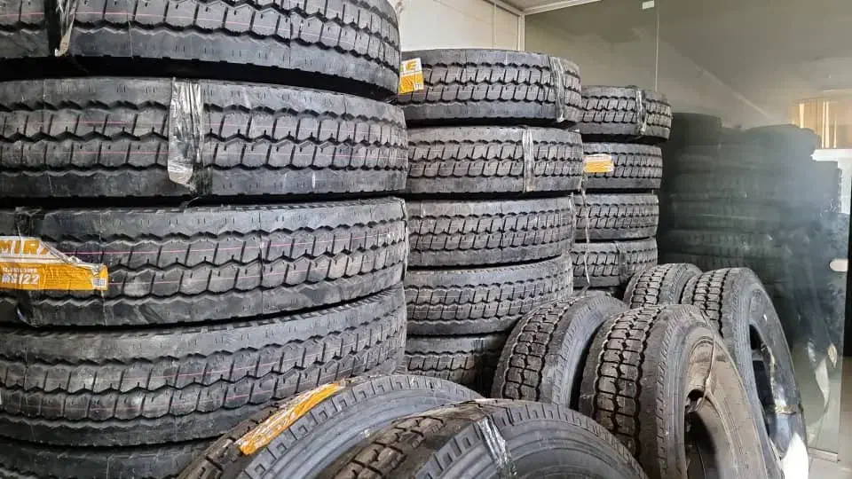 لاستیک چینی و هندی و روکش تضمینی|قطعات یدکی و لوازم جانبی|رشت, پارک شهر|دیوار